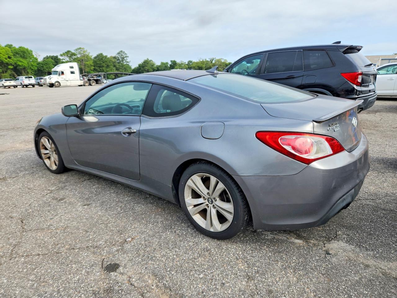 2011 Hyundai Genesis Coupe 2.0t Gray vin: KMHHT6KD7BU044775