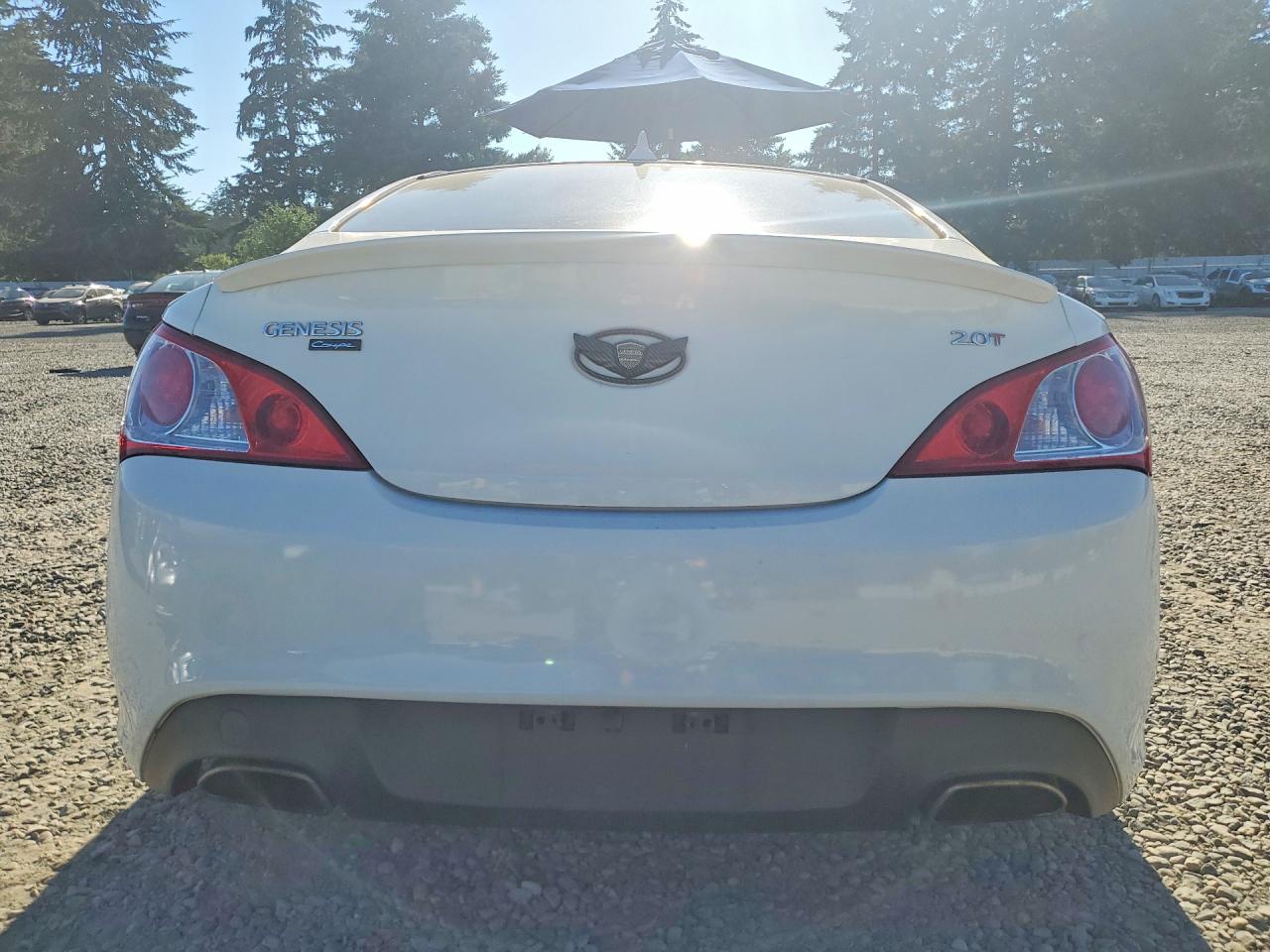 2011 Hyundai Genesis Coupe 2.0t White vin: KMHHT6KD7BU063424