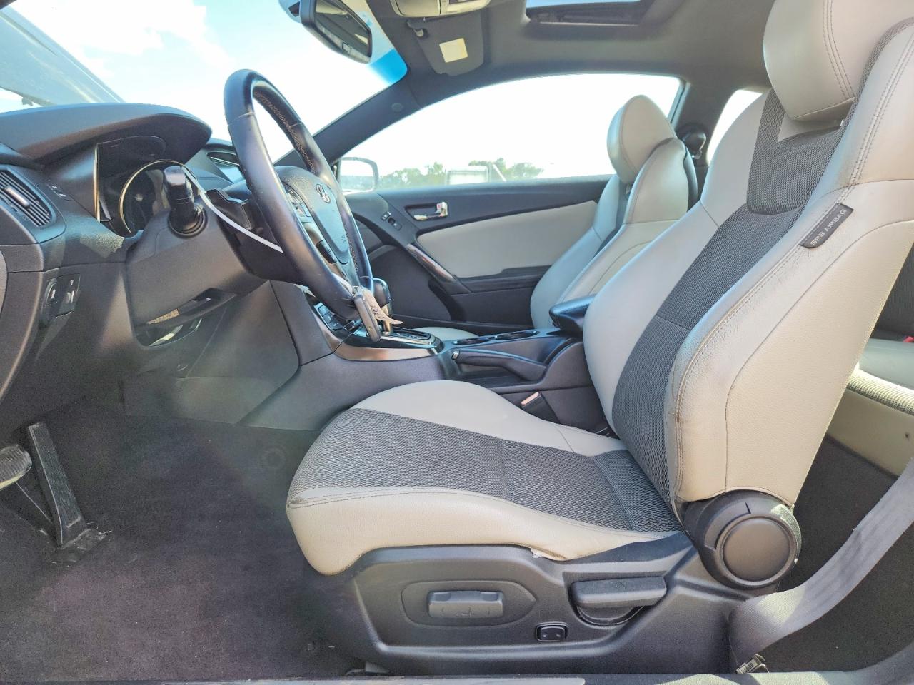 2013 Hyundai Genesis Coupe 2.0t Premium Black vin: KMHHT6KD7DU081893