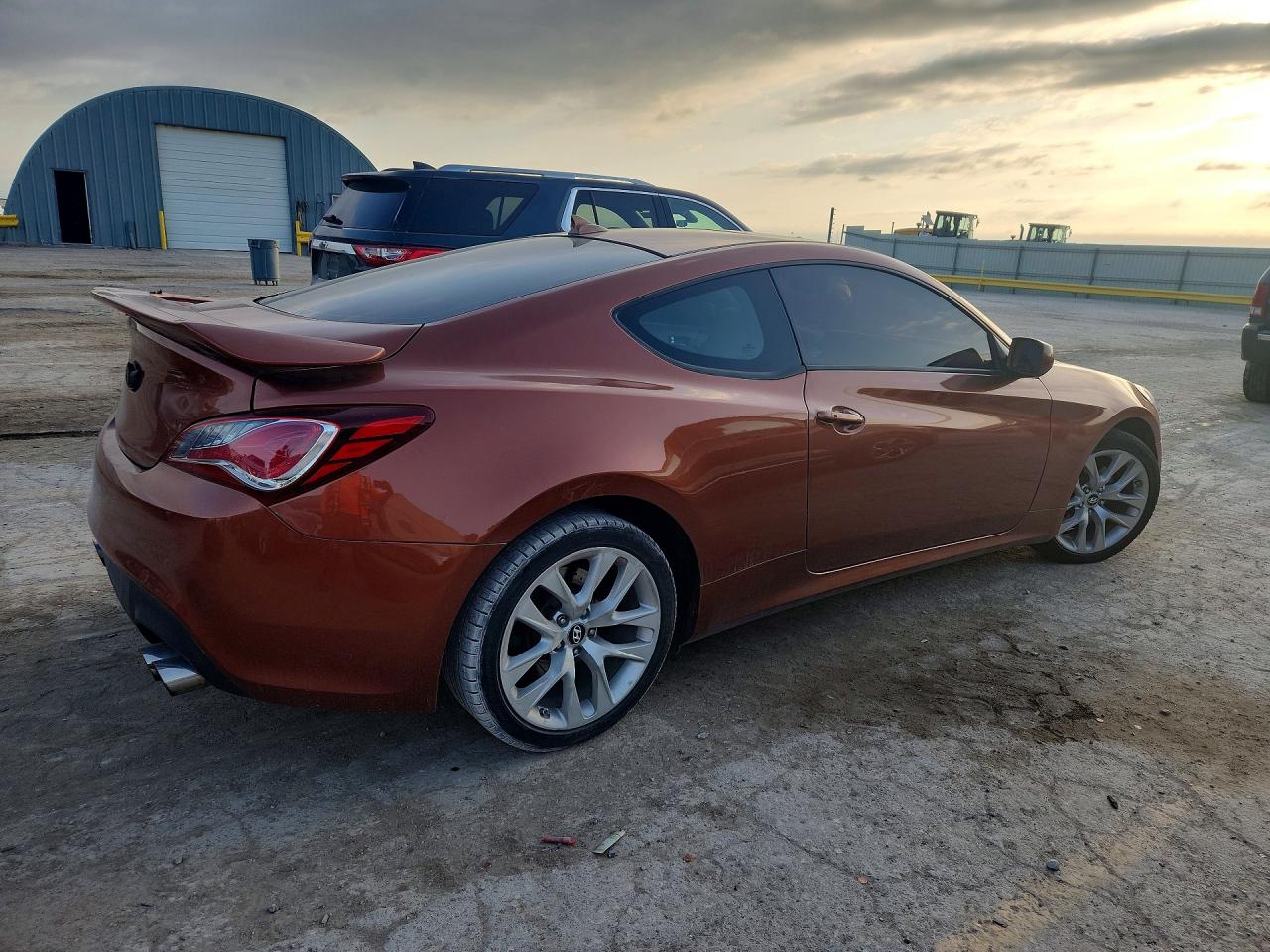 2013 Hyundai Genesis Coupe 2.0t Orange vin: KMHHT6KD7DU089461