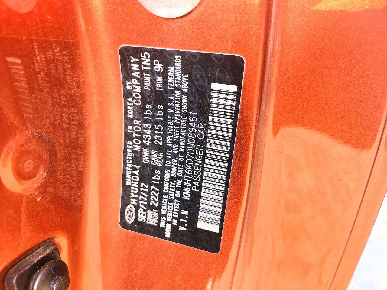 2013 Hyundai Genesis Coupe 2.0t Orange vin: KMHHT6KD7DU089461