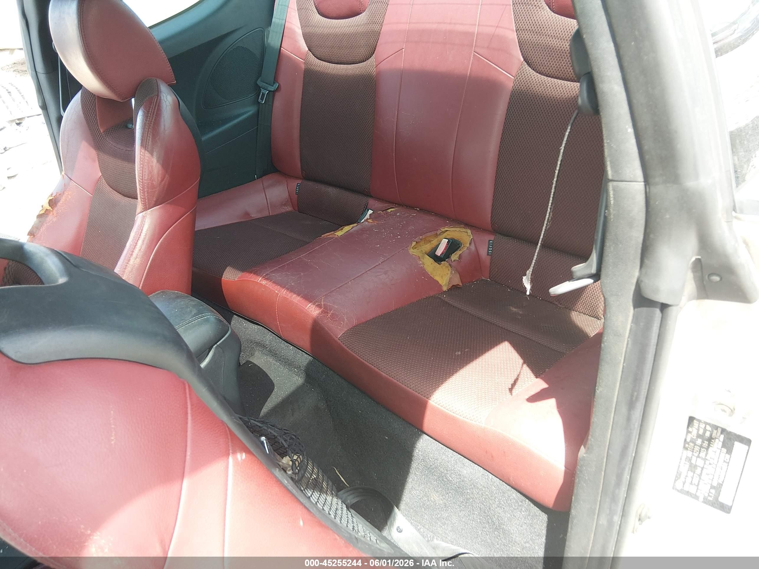 2013 Hyundai Genesis 2.0t/2.0t Premium/2.0t R-spec Серебряный vin: KMHHT6KD7DU093610