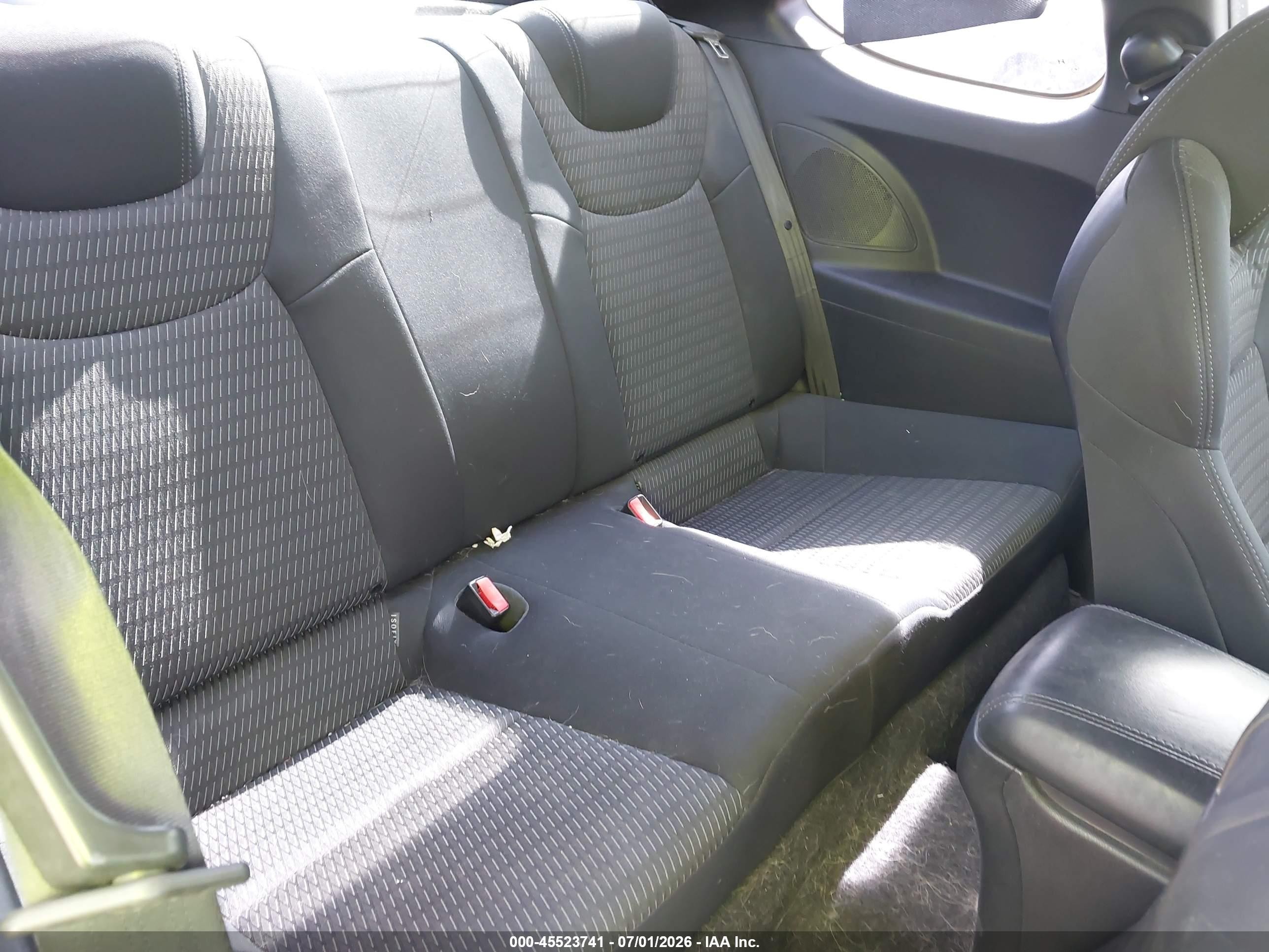 2013 Hyundai Genesis 2.0t Blue vin: KMHHT6KD7DU102998