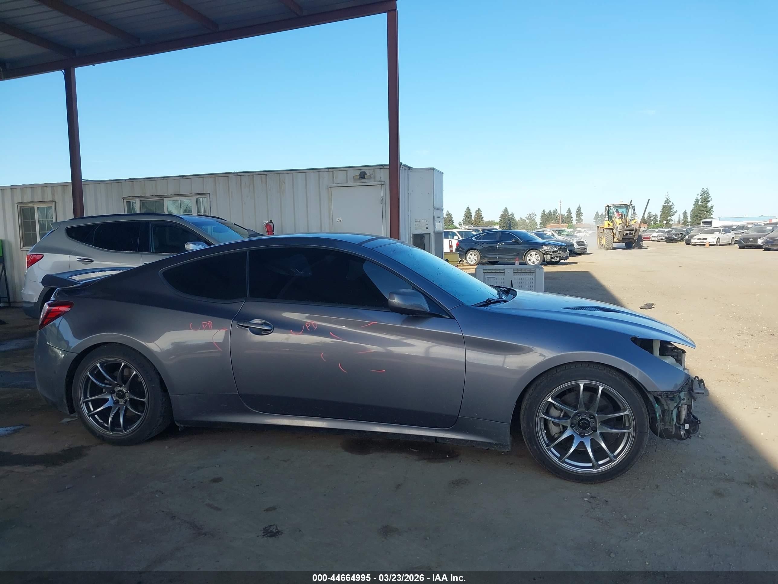 2013 Hyundai Genesis 2.0t Gray vin: KMHHT6KD7DU110664