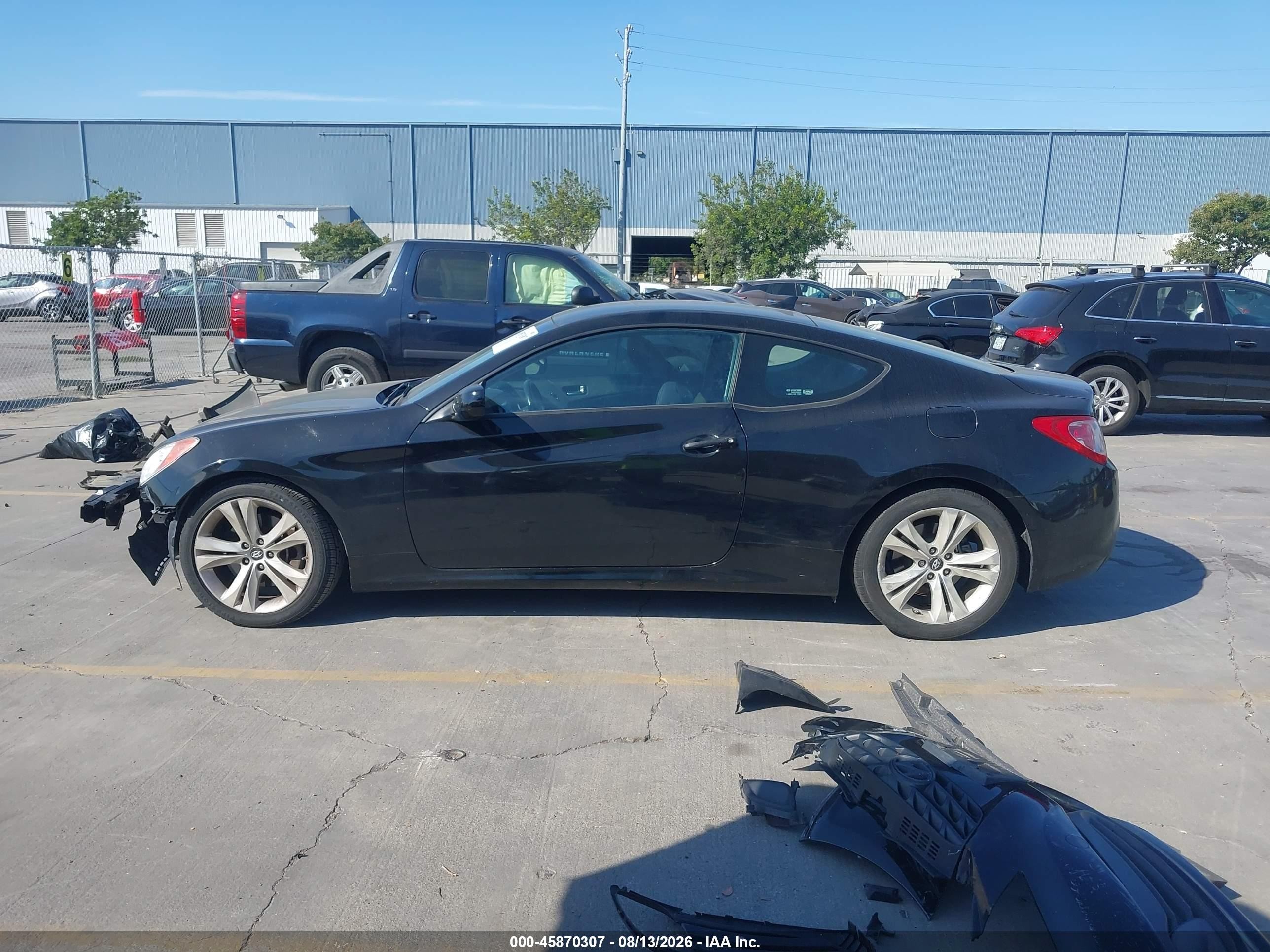 2011 Hyundai Genesis 2.0t Черный vin: KMHHT6KD8BU056577
