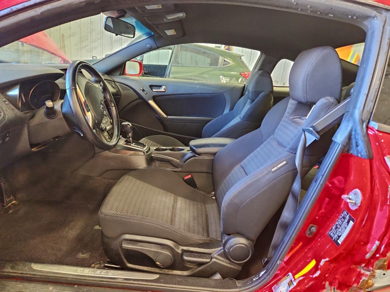 2013 Hyundai Genesis Coupe 2.0t Red vin: KMHHT6KD8DU109362