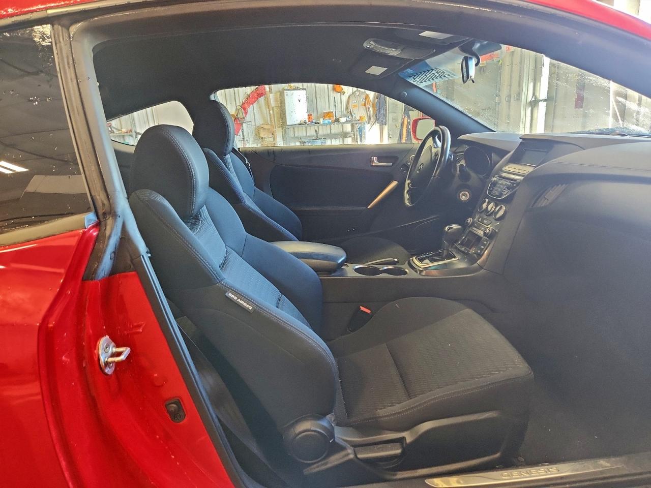 2013 Hyundai Genesis Coupe 2.0t Red vin: KMHHT6KD8DU109362