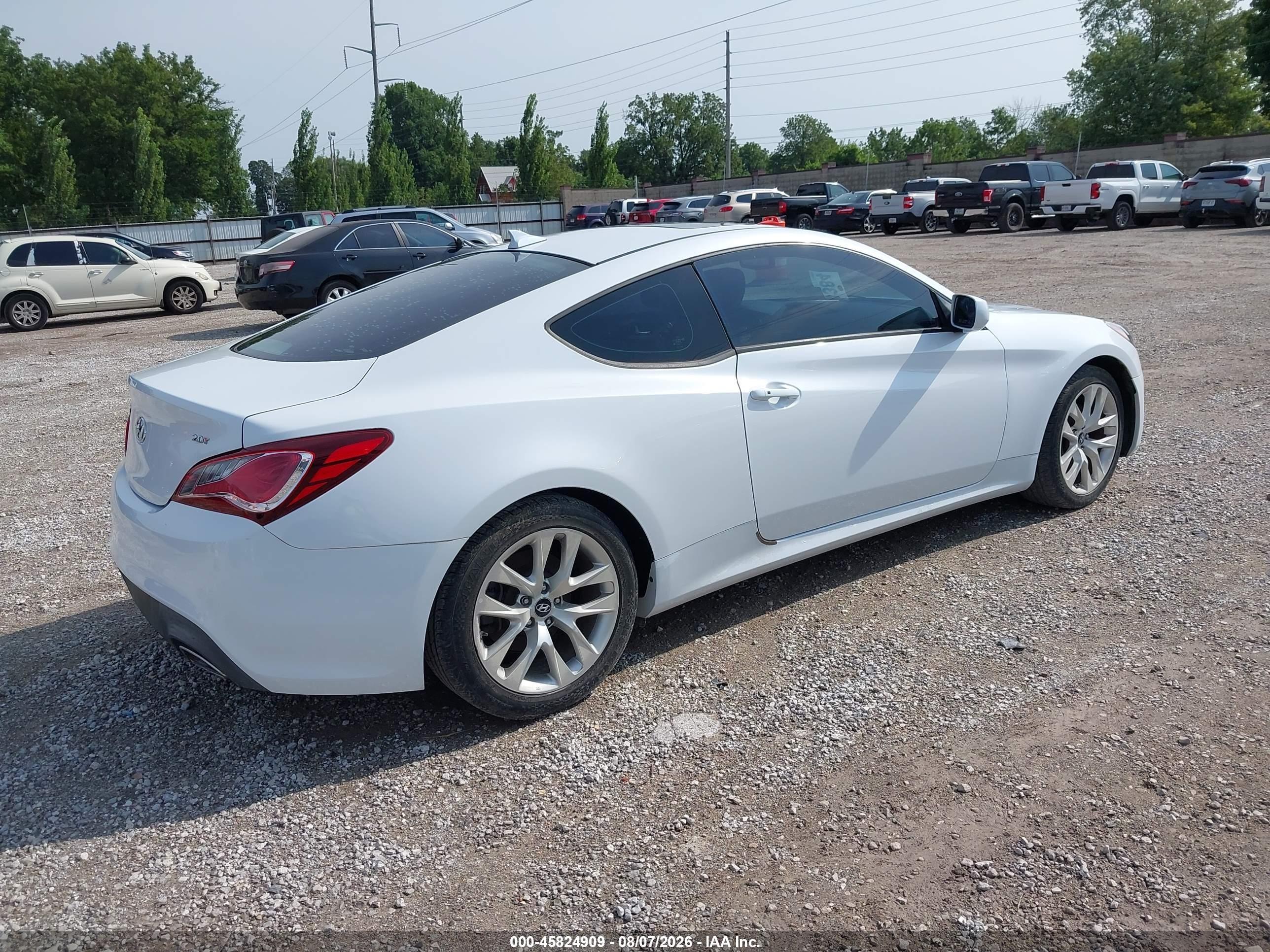 2013 Hyundai Genesis 2.0t Premium White vin: KMHHT6KD8DU111502