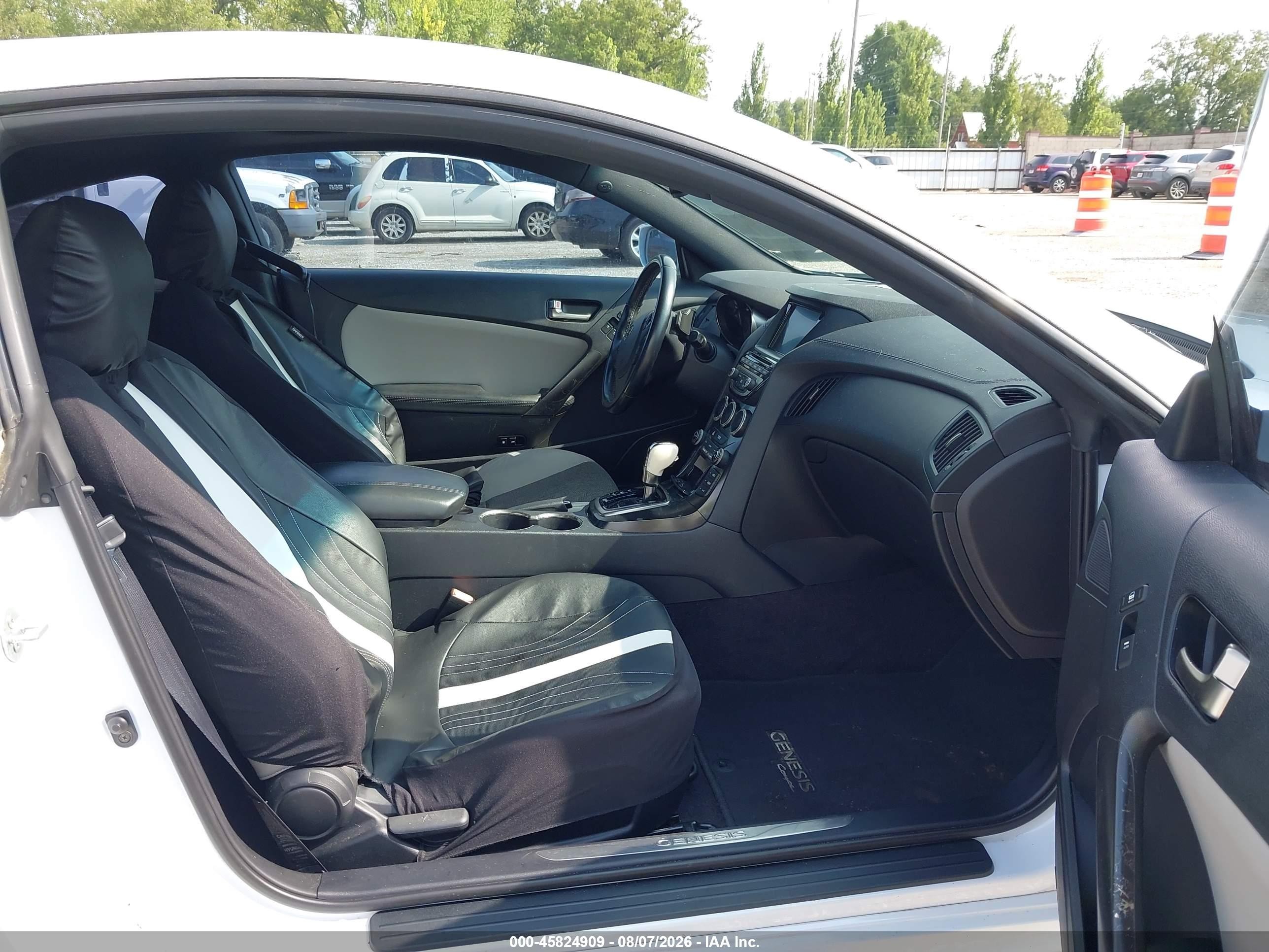 2013 Hyundai Genesis 2.0t Premium White vin: KMHHT6KD8DU111502