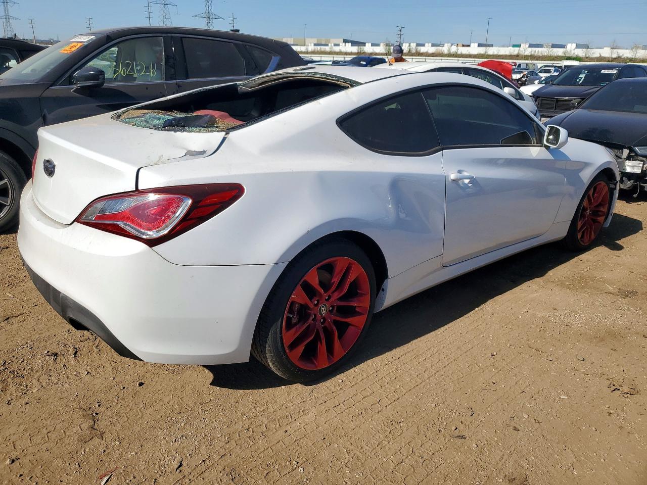 2013 Hyundai Genesis Coupe 2.0t R-spec White vin: KMHHT6KD8DU112410