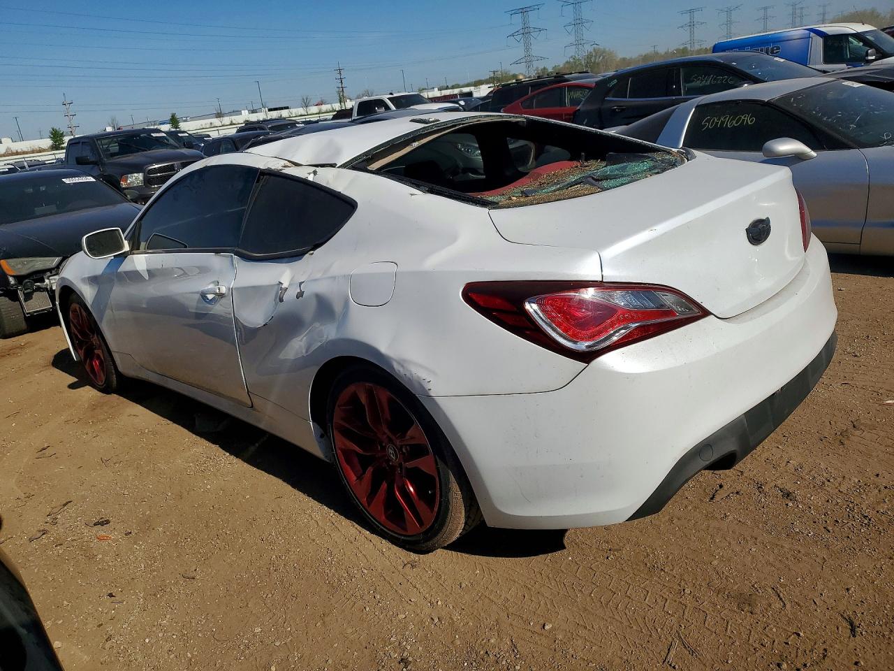 2013 Hyundai Genesis Coupe 2.0t R-spec White vin: KMHHT6KD8DU112410