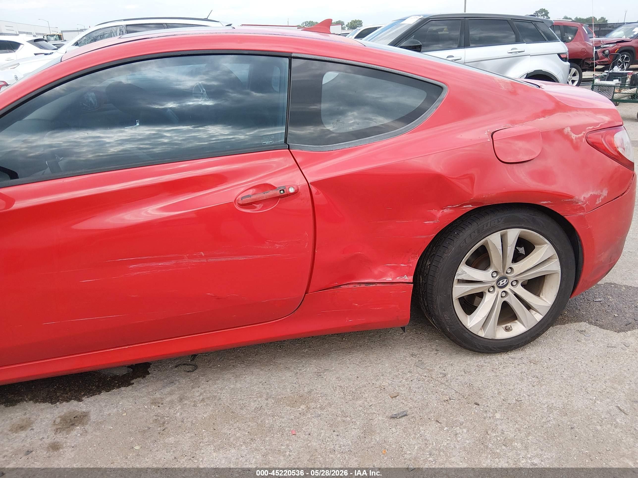 2010 Hyundai Genesis 2.0t Premium Red vin: KMHHT6KD9AU003725