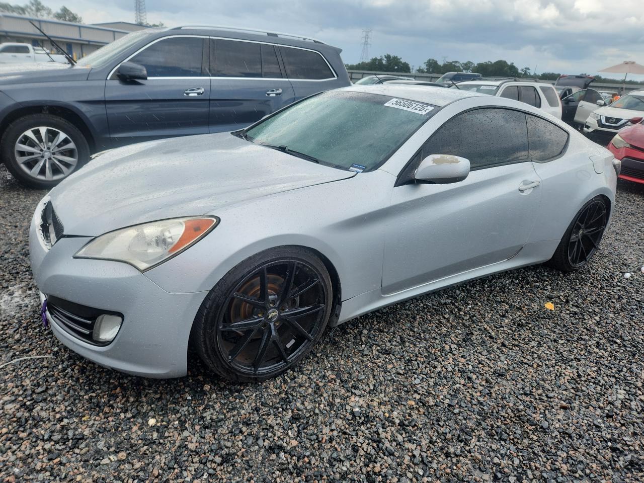 2010 Hyundai Genesis Coupe 2.0t Серебряный vin: KMHHT6KD9AU035915