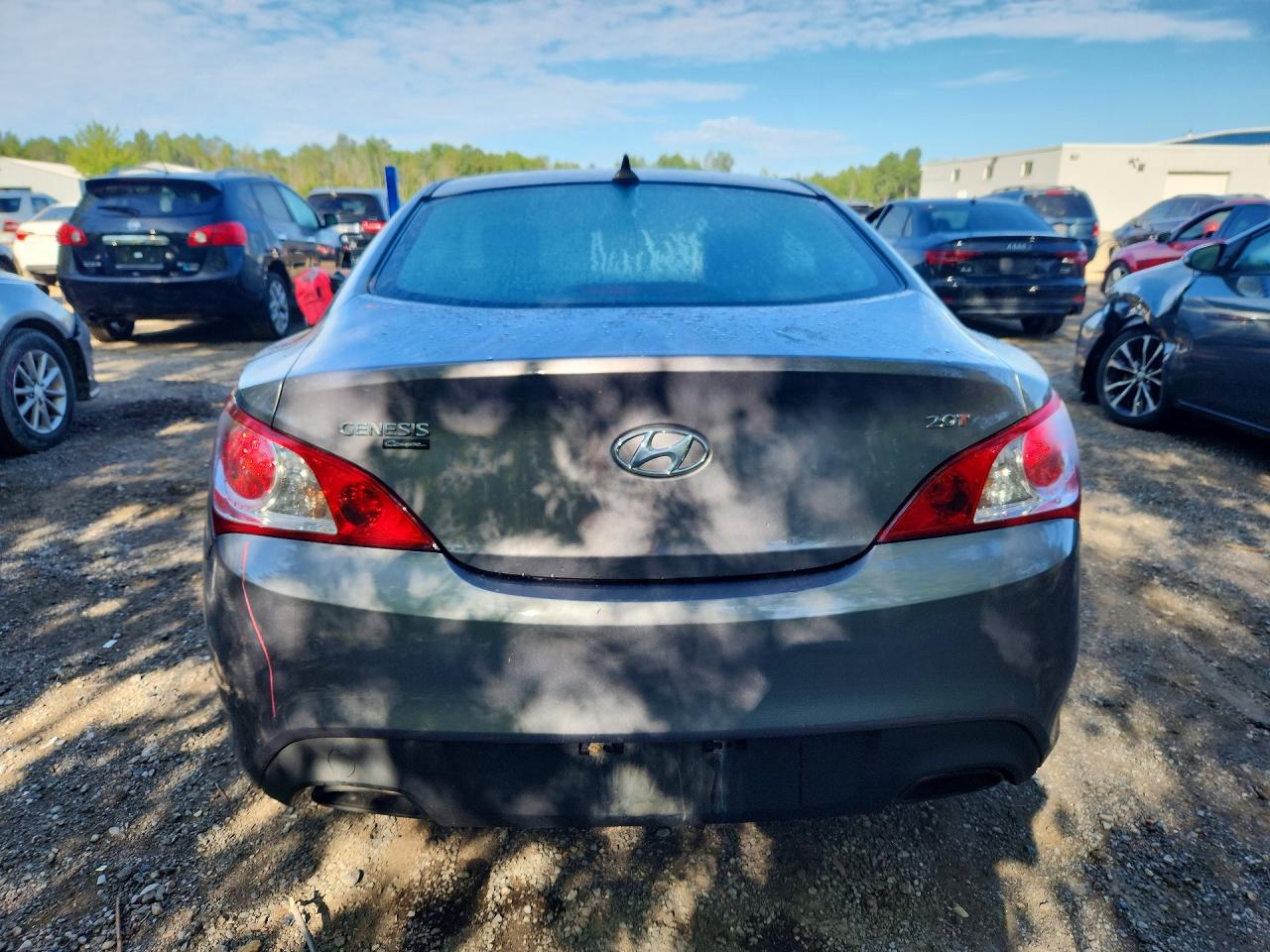 2010 Hyundai Genesis Coupe 2.0t Gray vin: KMHHT6KD9AU036823