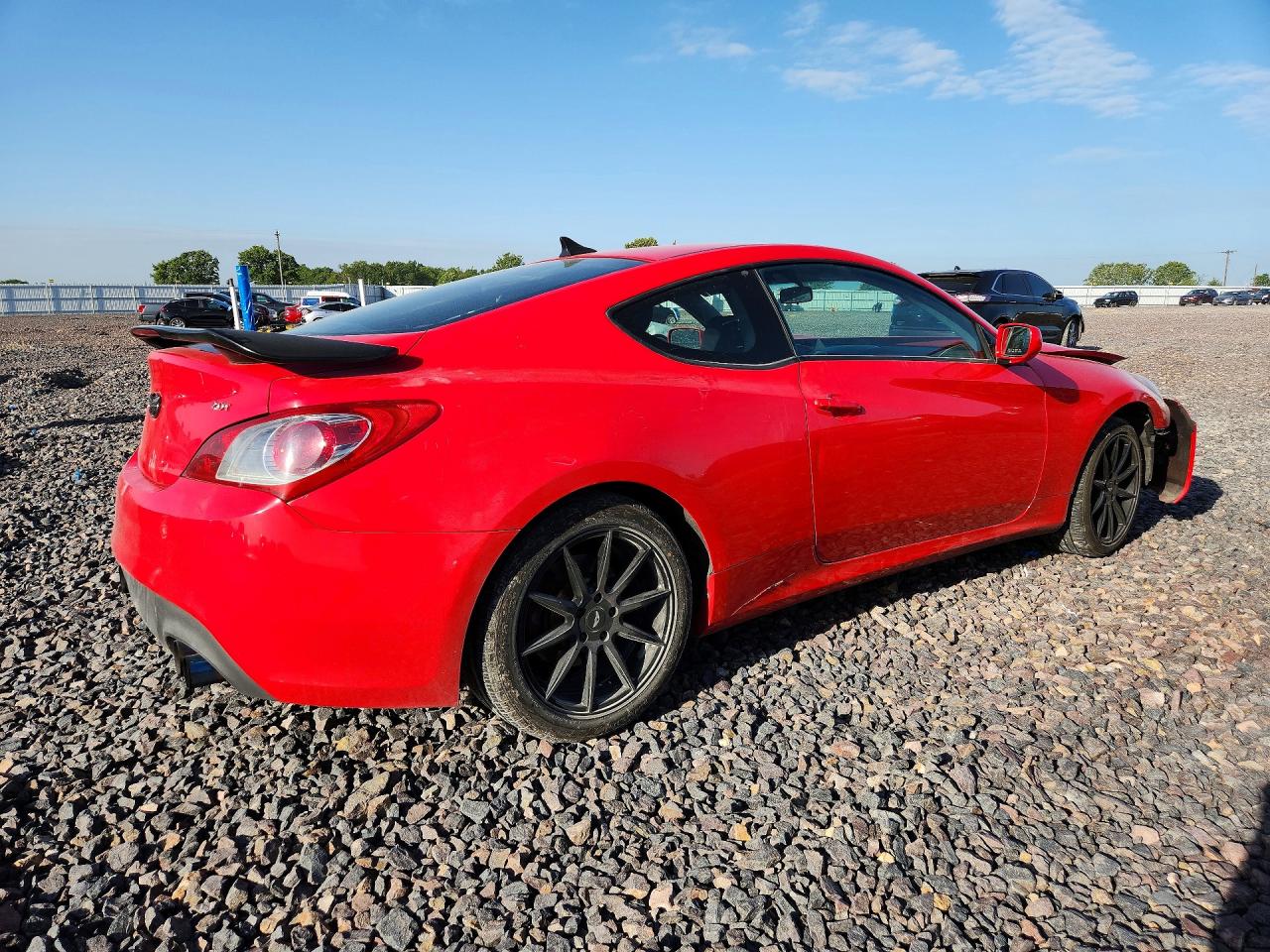 2011 Hyundai Genesis Coupe 2.0t Red vin: KMHHT6KD9BU059911