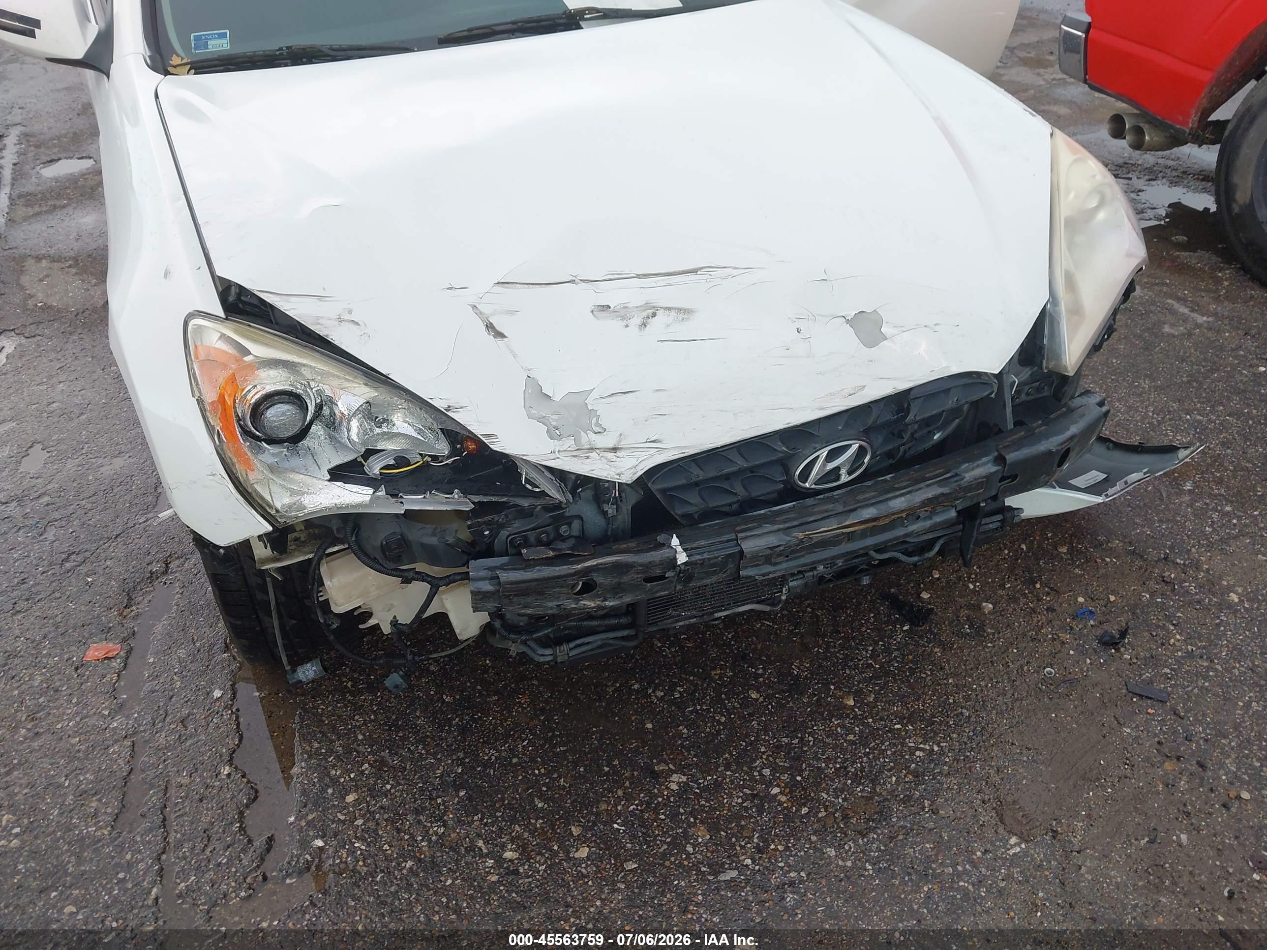 2012 Hyundai Genesis 2.0t White vin: KMHHT6KD9CU067282