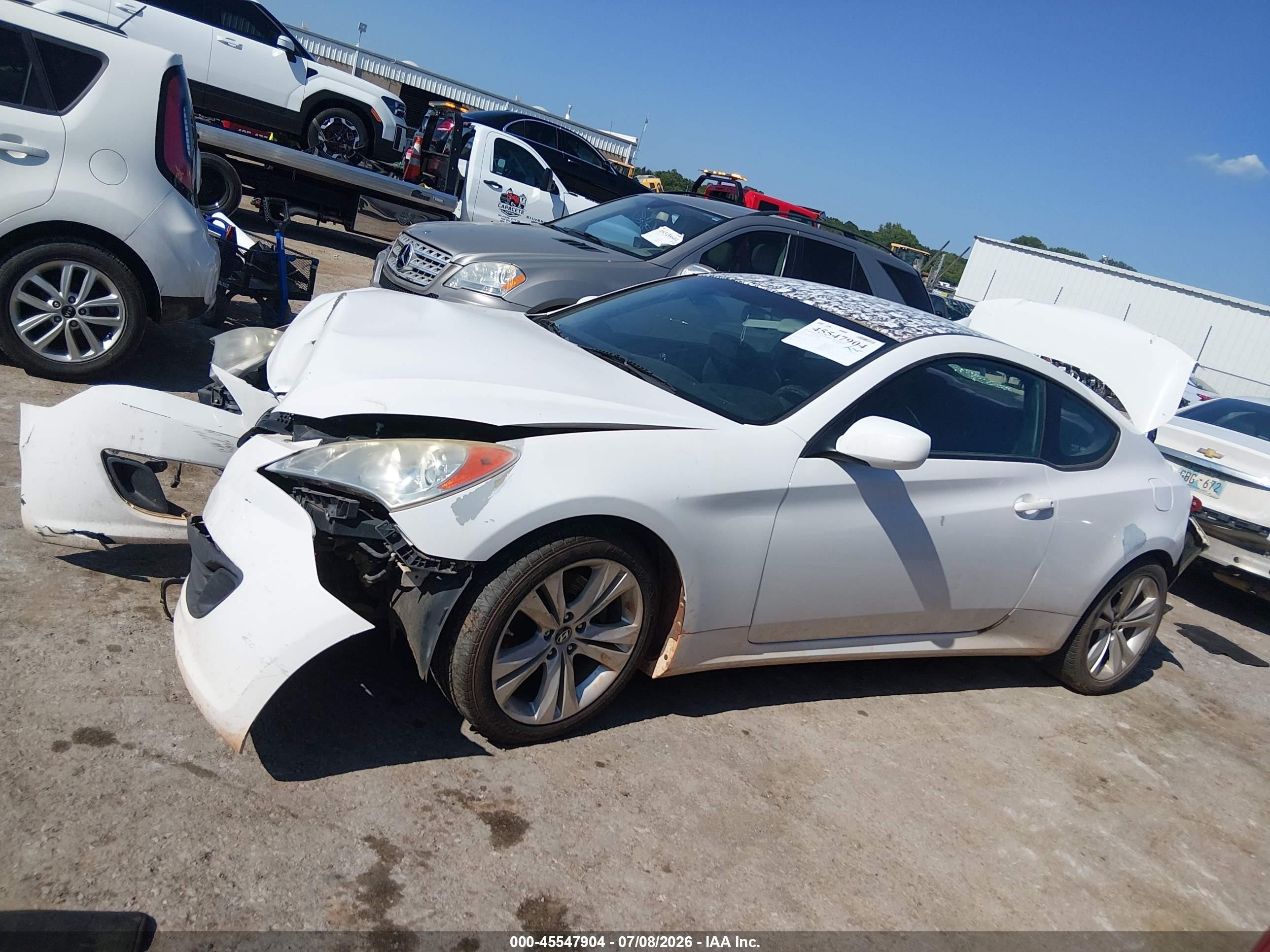 2012 Hyundai Genesis 2.0t White vin: KMHHT6KD9CU078525