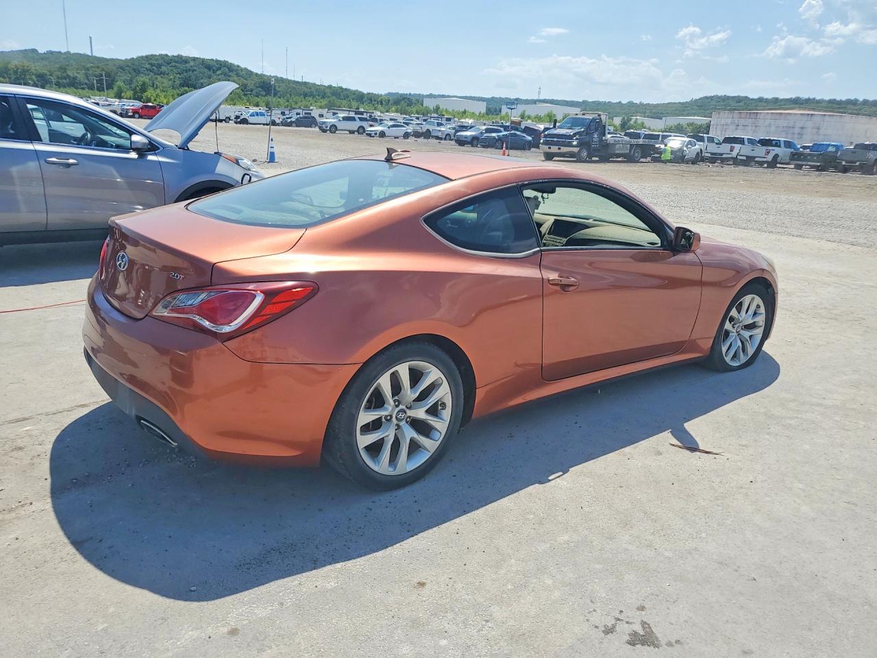 2013 Hyundai Genesis Coupe 2.0t Premium Orange vin: KMHHT6KD9DU095200