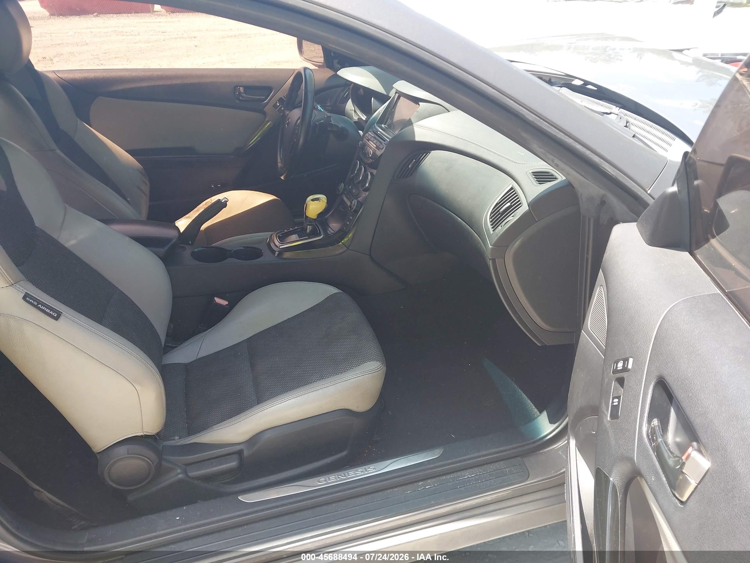 2013 Hyundai Genesis 2.0t Premium Gray vin: KMHHT6KD9DU098047