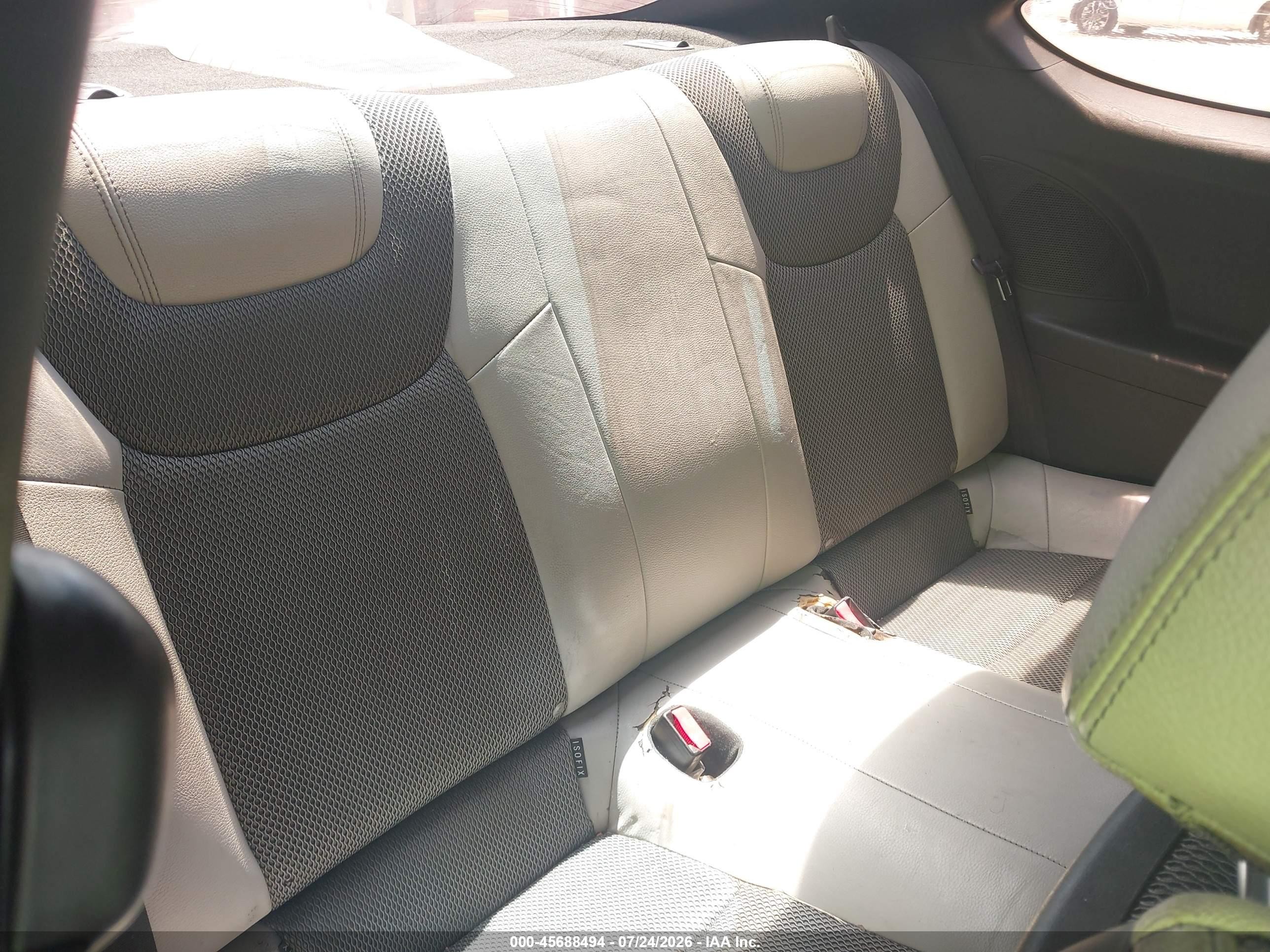 2013 Hyundai Genesis 2.0t Premium Gray vin: KMHHT6KD9DU098047