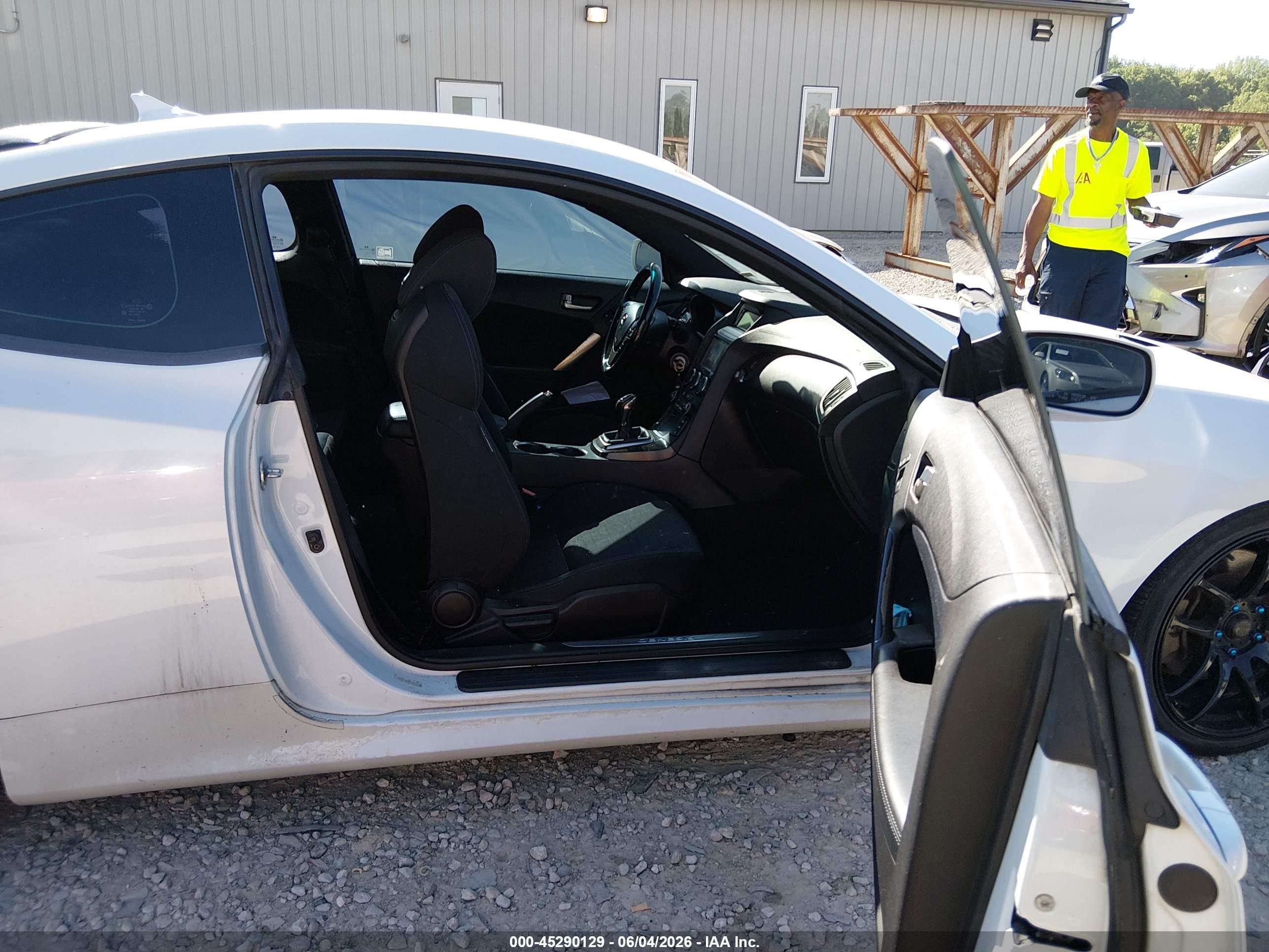 2013 Hyundai Genesis 2.0t White vin: KMHHT6KD9DU107524