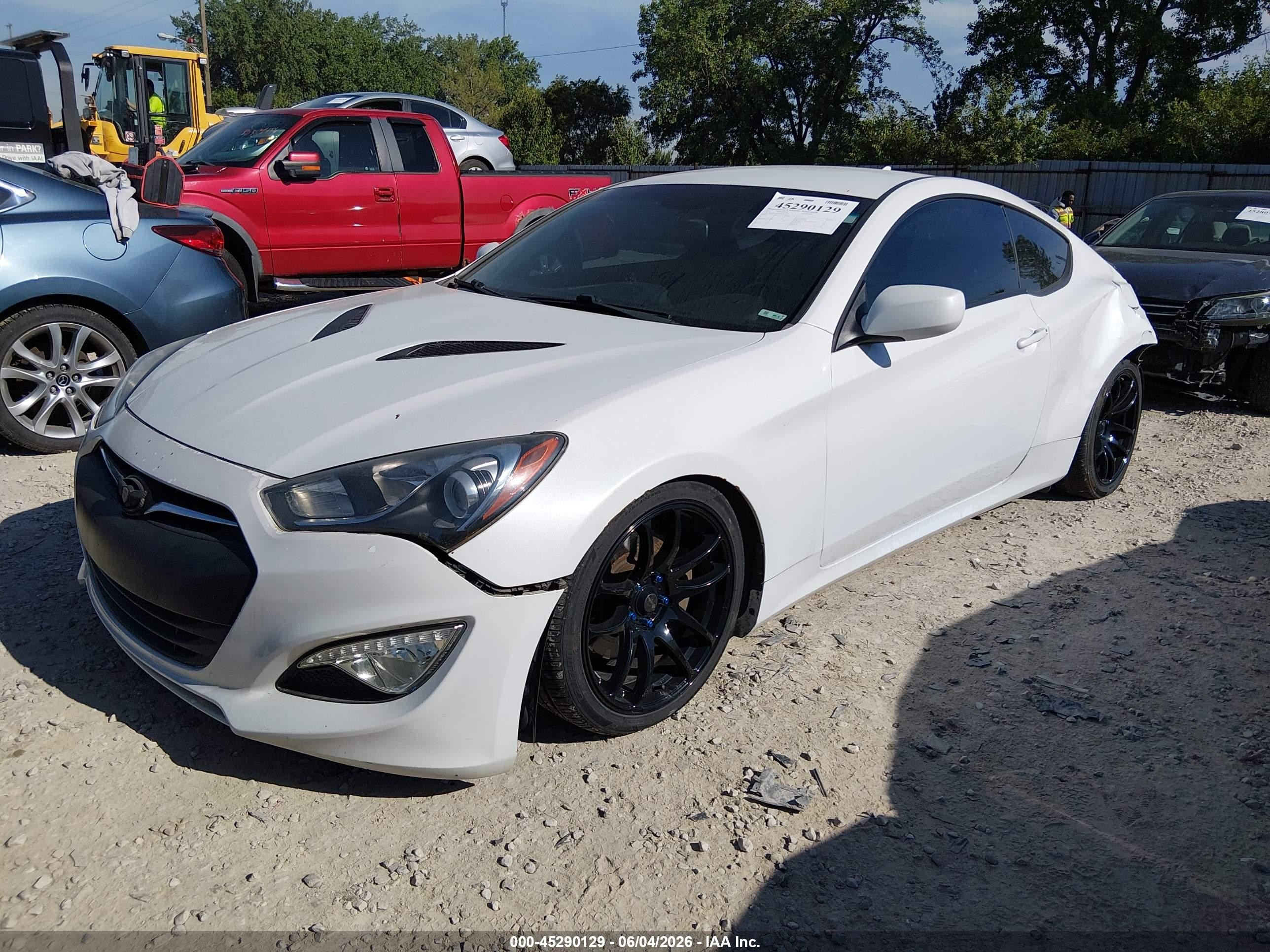 2013 Hyundai Genesis 2.0t White vin: KMHHT6KD9DU107524