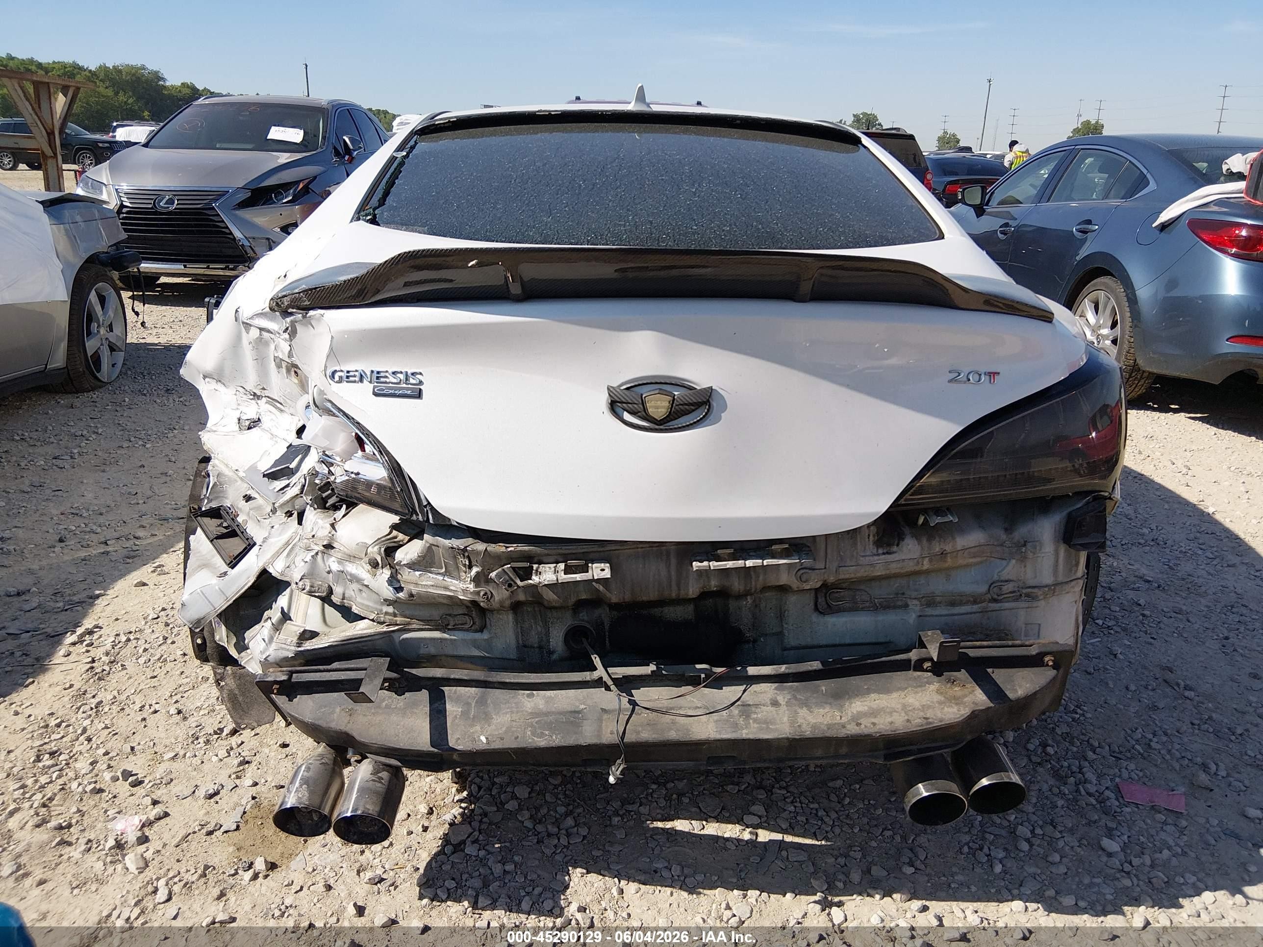 2013 Hyundai Genesis 2.0t White vin: KMHHT6KD9DU107524