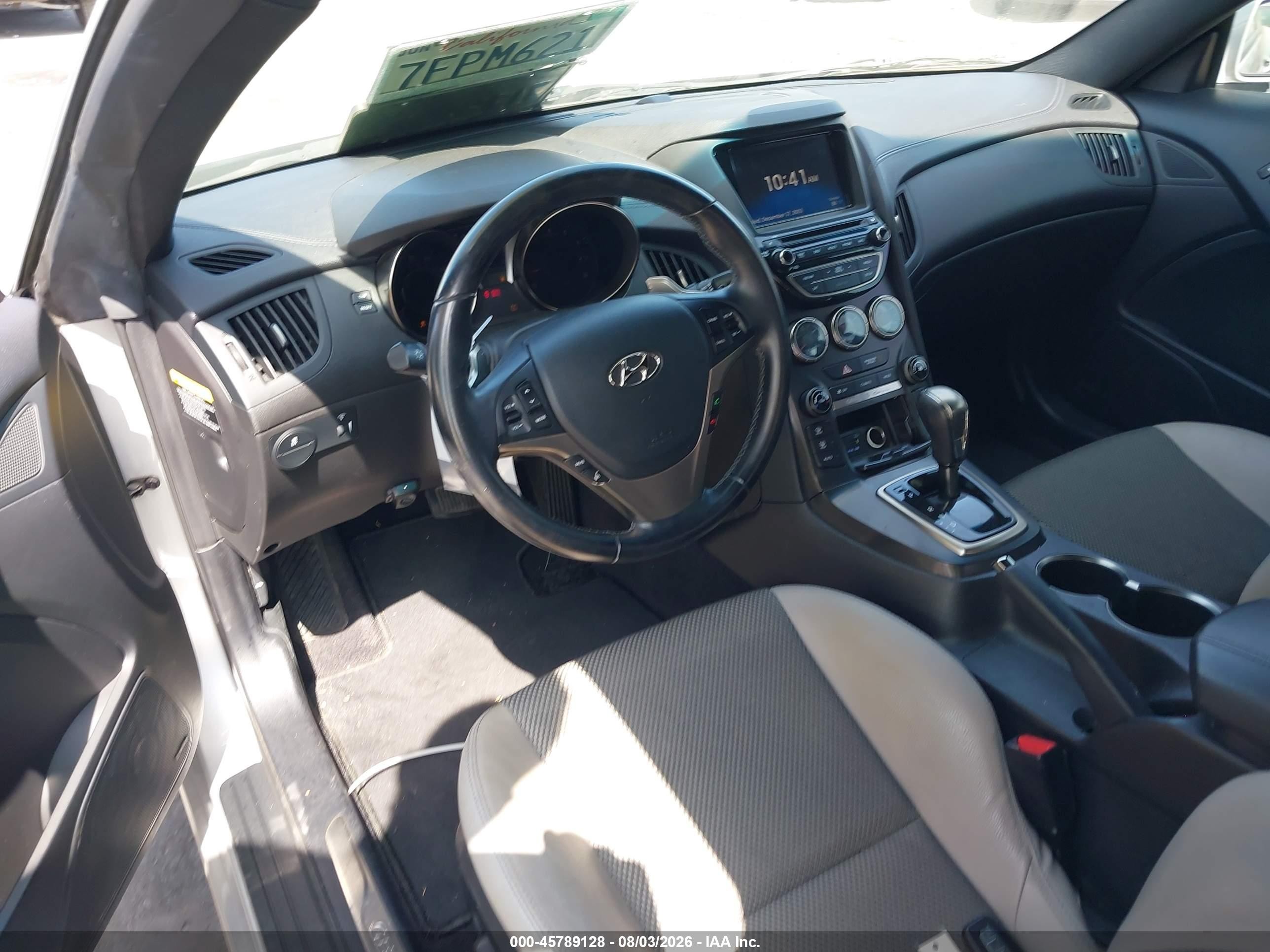 2014 Hyundai Genesis 2.0t Premium Silver vin: KMHHT6KD9EU115656