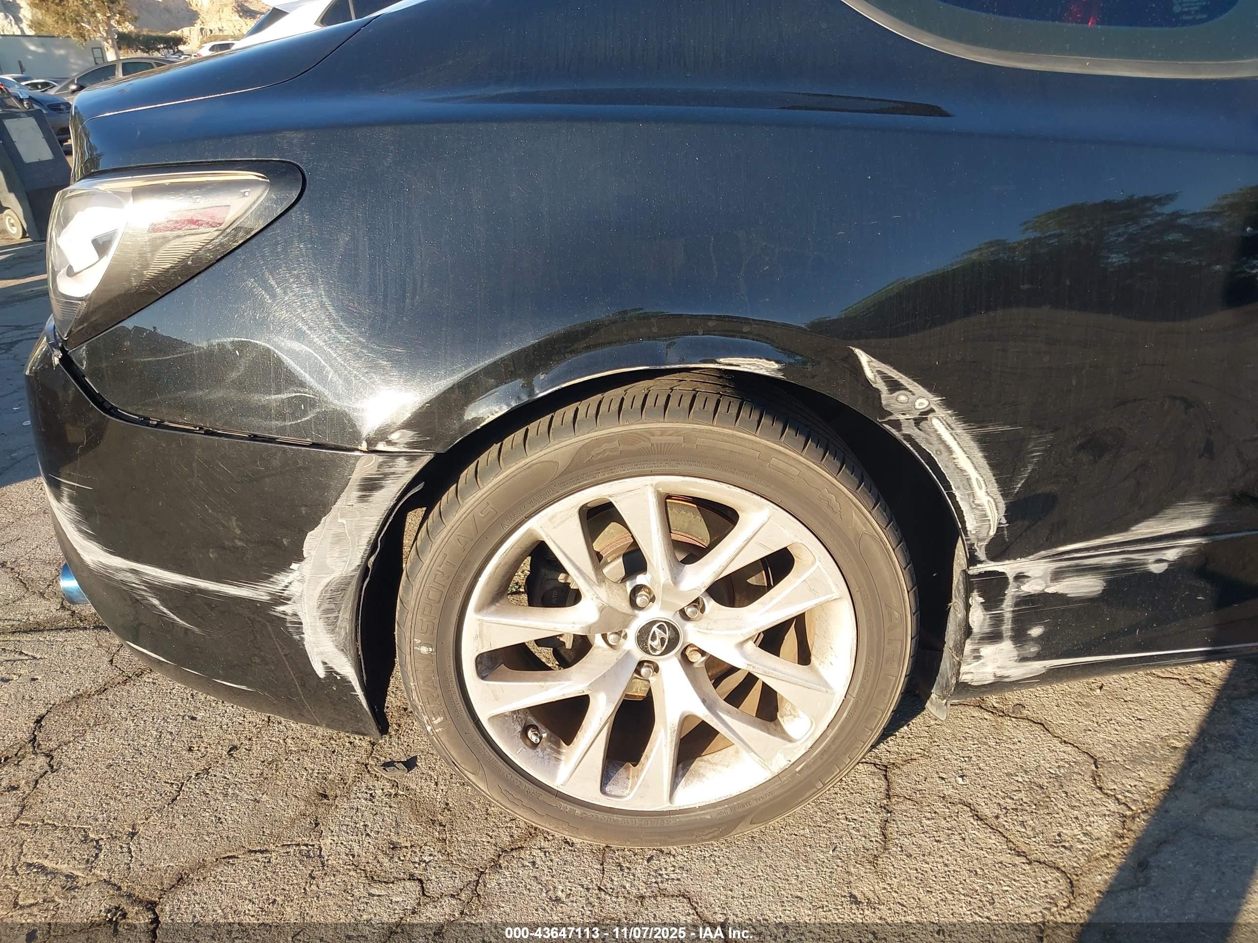 2014 Hyundai Genesis 2.0t Premium Black vin: KMHHT6KD9EU117097