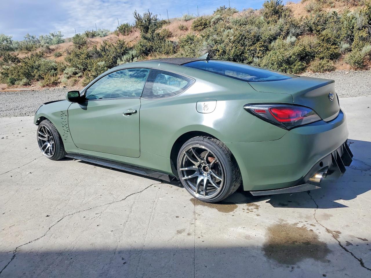 2010 Hyundai Genesis Coupe 2.0t Green vin: KMHHT6KDXAU030500
