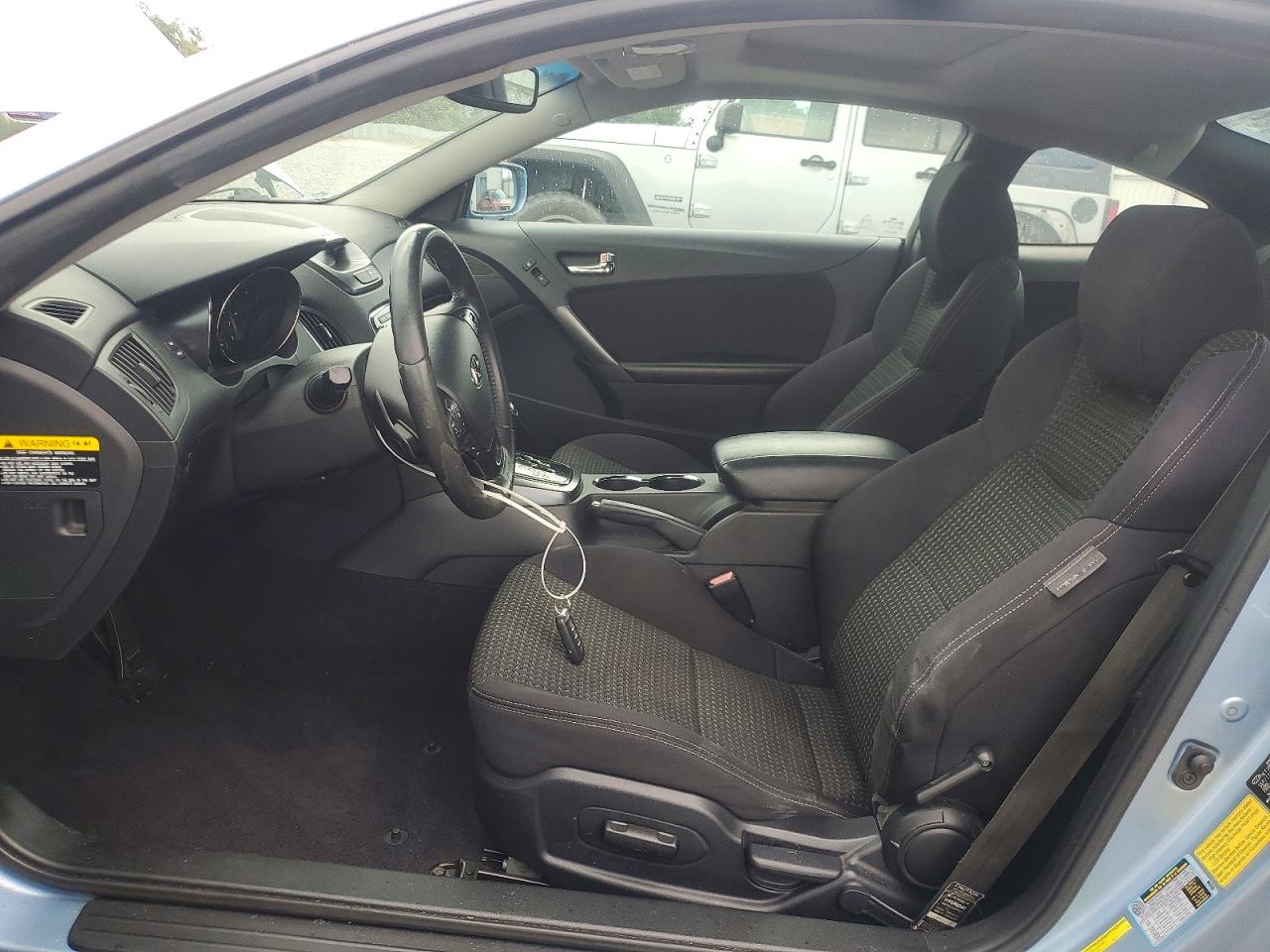 2011 Hyundai Genesis Coupe 2.0t Blue vin: KMHHT6KDXBU049016