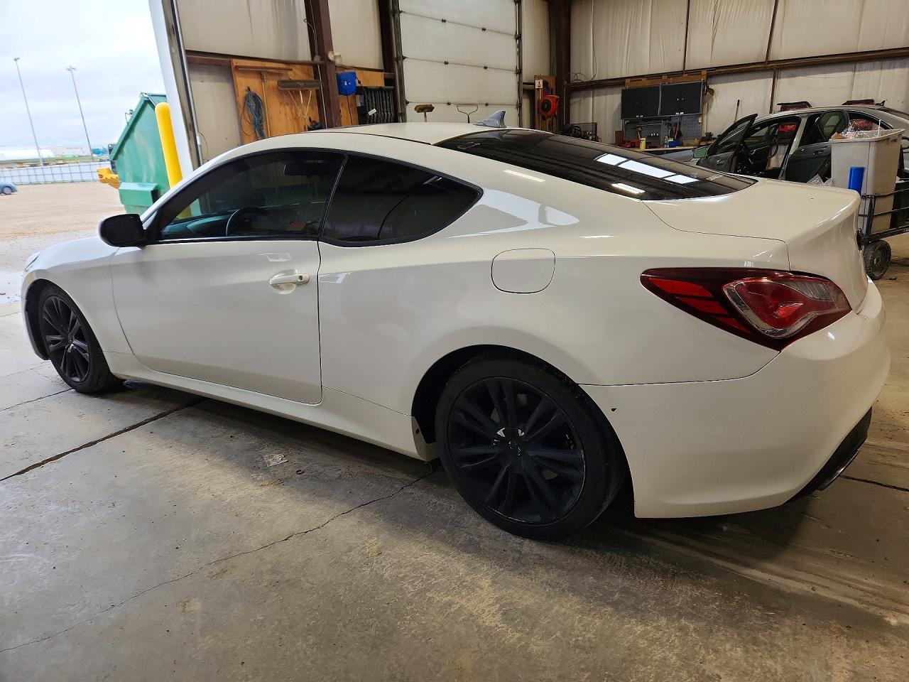 2013 Hyundai Genesis Coupe 2.0t White vin: KMHHT6KDXDU086389