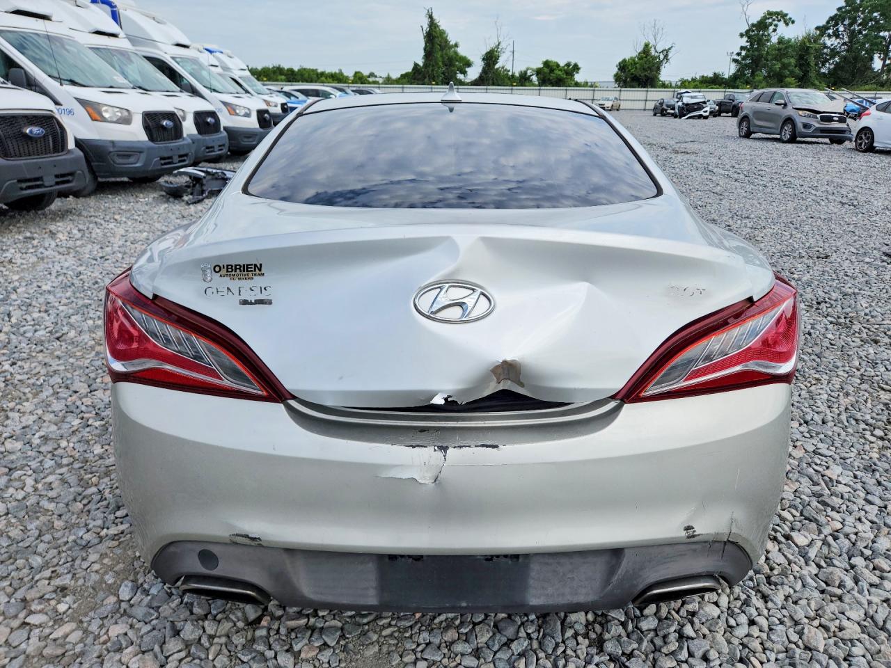 2013 Hyundai Genesis Coupe 2.0t Premium Silver vin: KMHHT6KDXDU097571