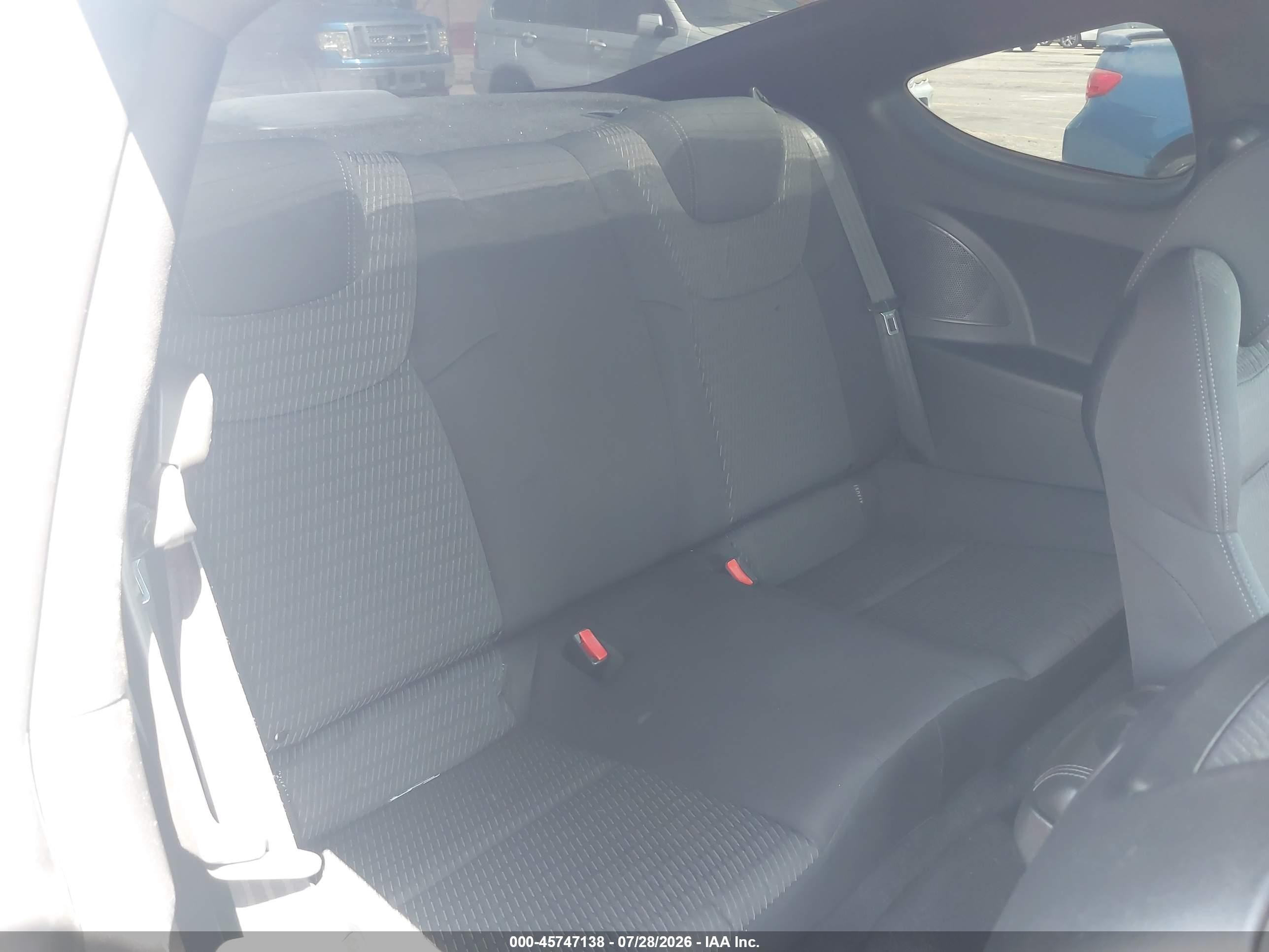 2015 Hyundai Genesis 3.8 Base Light Blue vin: KMHHT6KJ6FU125889