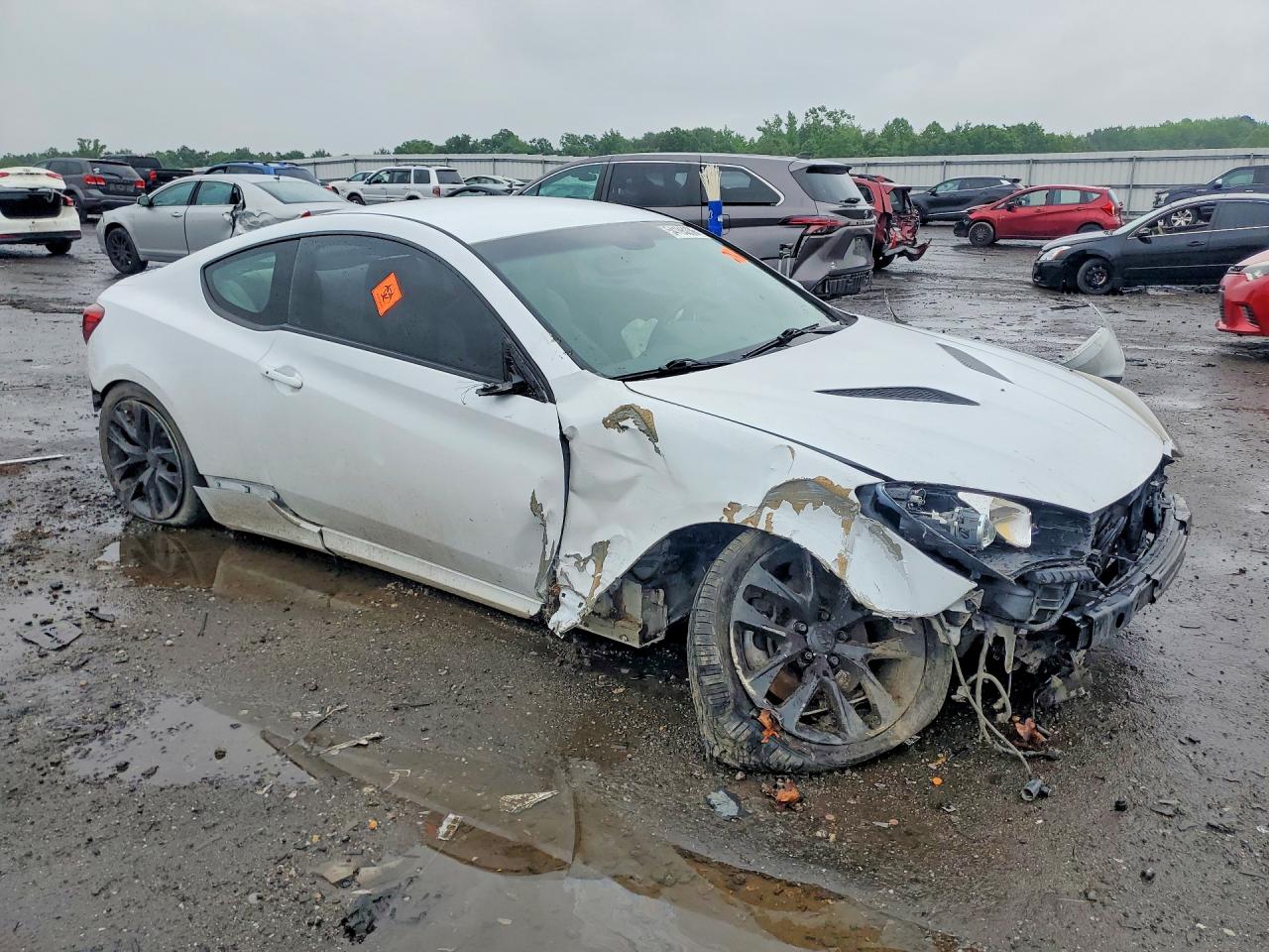 2015 Hyundai Genesis Coupe 3.8l White vin: KMHHT6KJ7FU126484