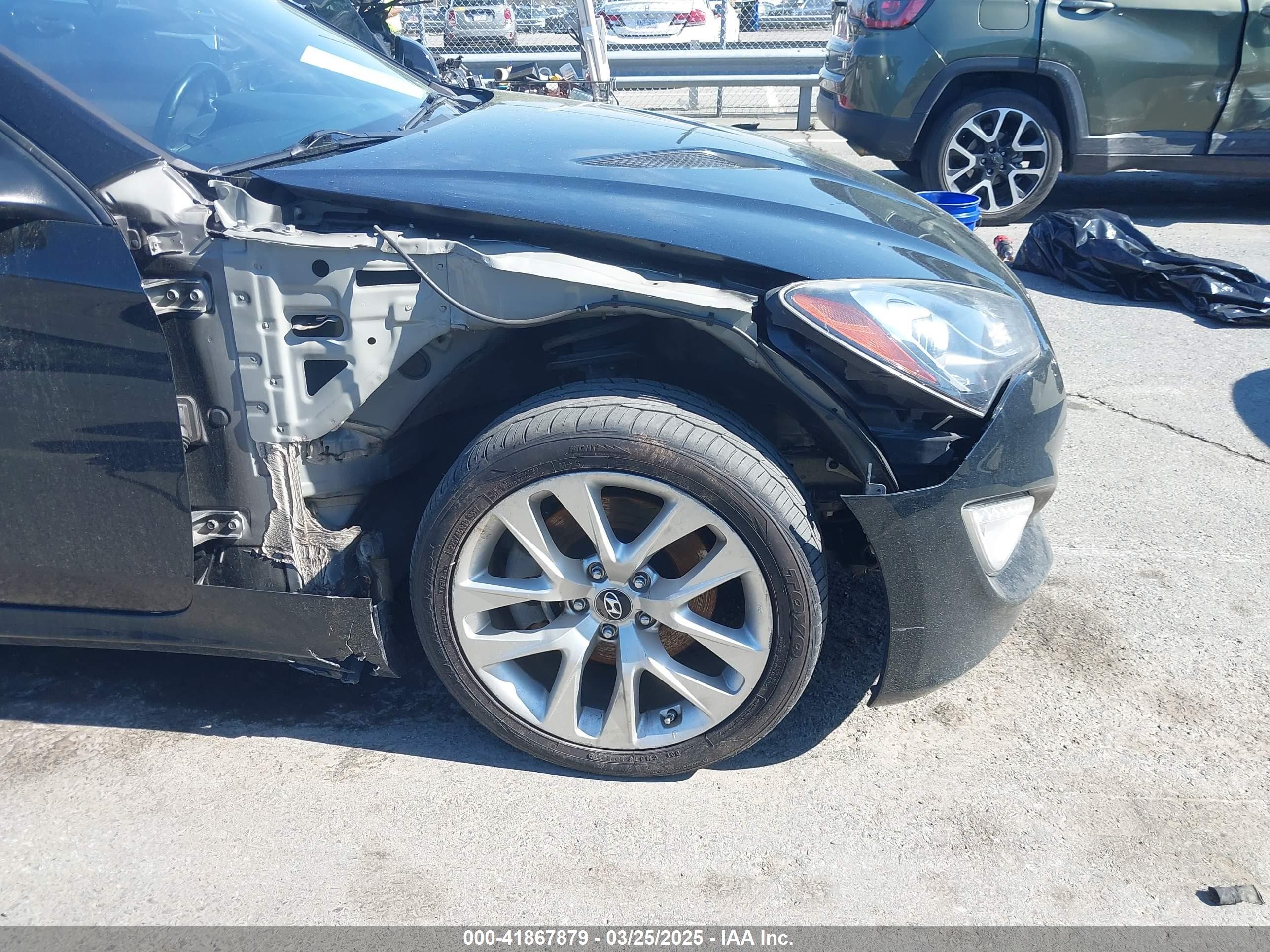 2015 Hyundai Genesis 3.8 Base Black vin: KMHHT6KJ7FU126999