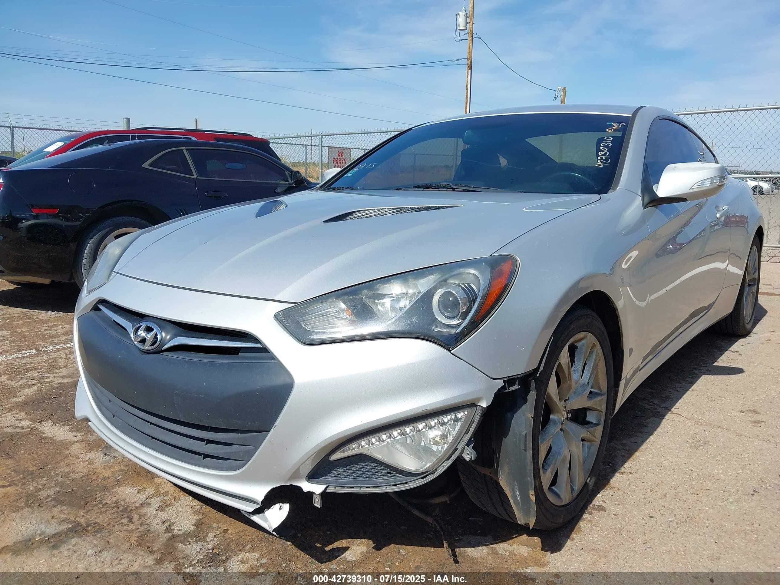 2015 Hyundai Genesis 3.8 Base Silver vin: KMHHT6KJXFU128973