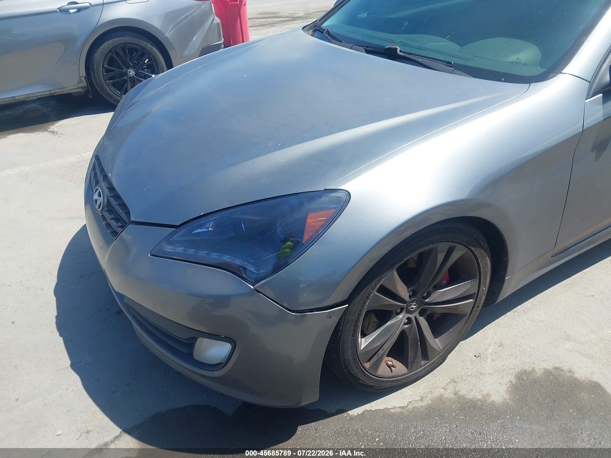 2010 Hyundai Genesis 3.8 Track Gray vin: KMHHU6KH0AU038623