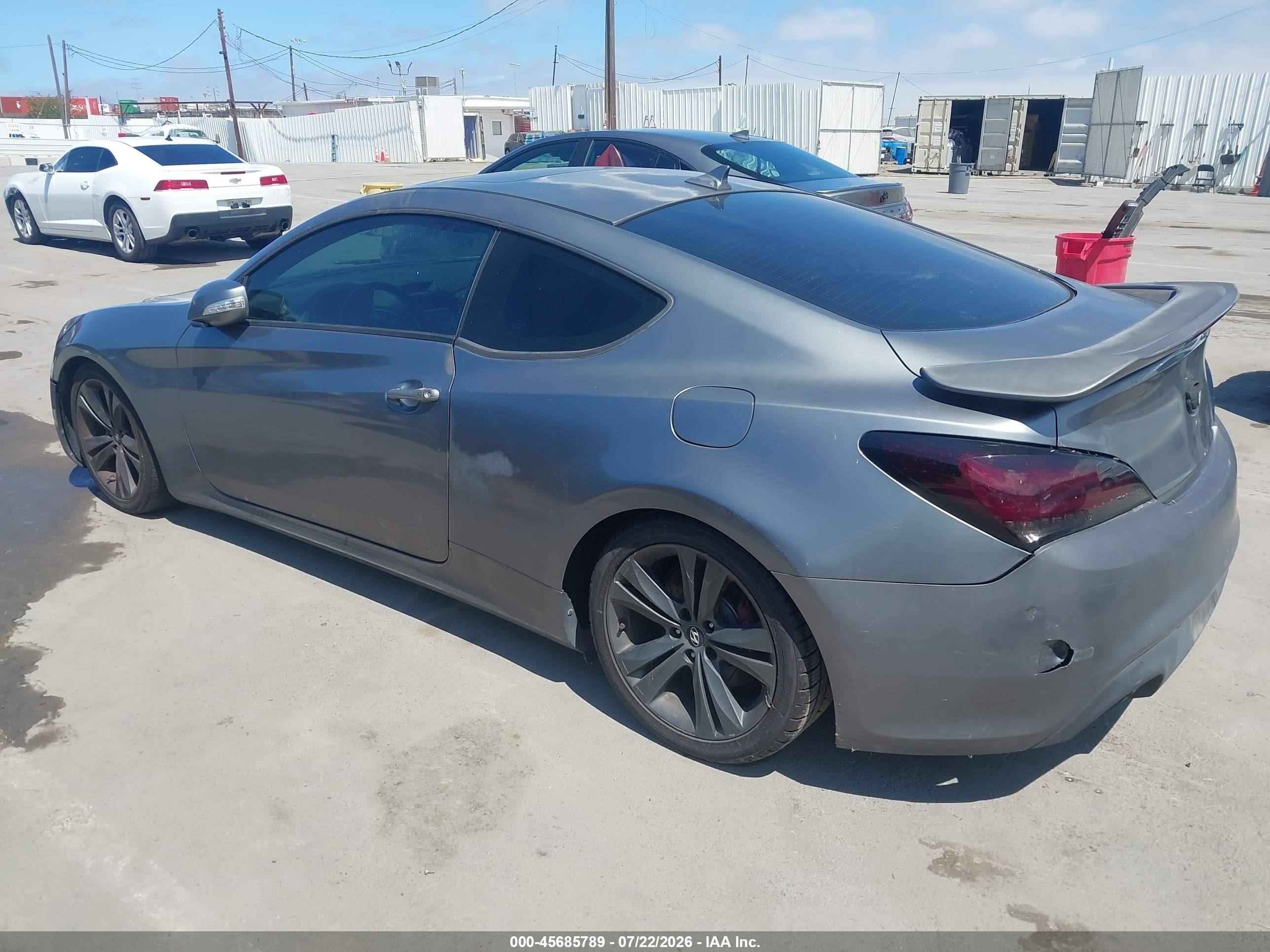 2010 Hyundai Genesis 3.8 Track Gray vin: KMHHU6KH0AU038623