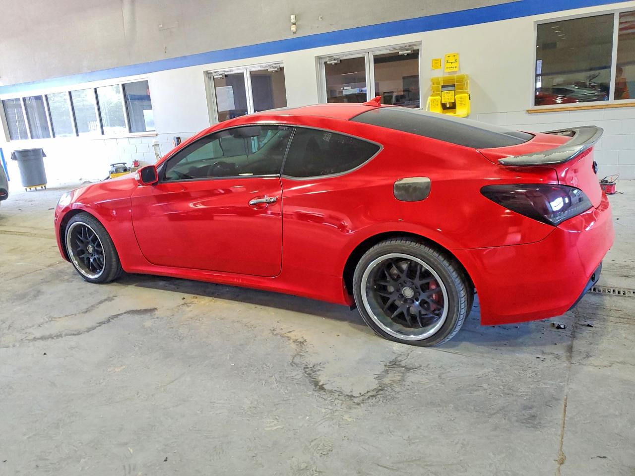 2012 Hyundai Genesis Red vin: KMHHU6KH0CU078199
