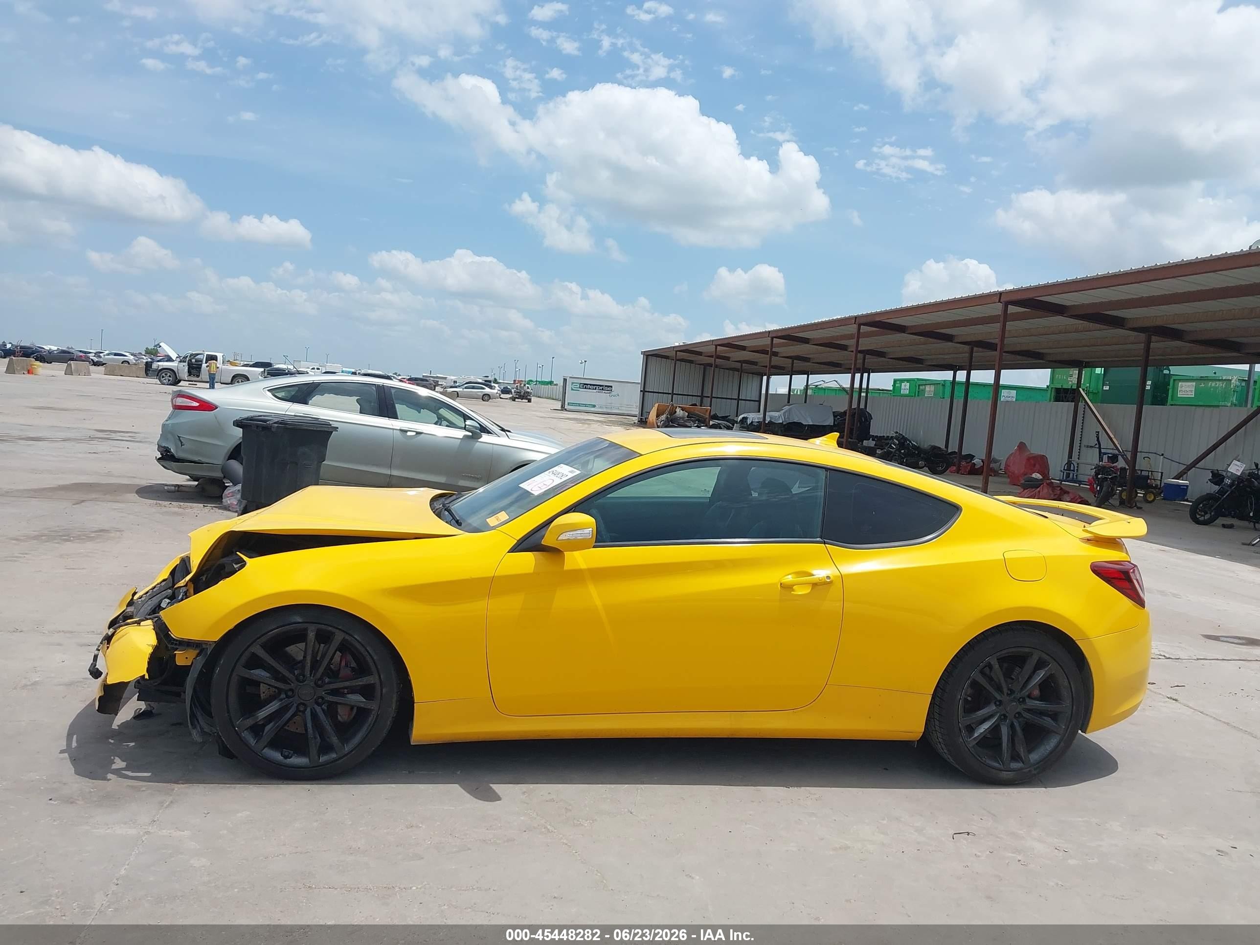 2010 Hyundai Genesis 3.8 Track Yellow vin: KMHHU6KH1AU040249