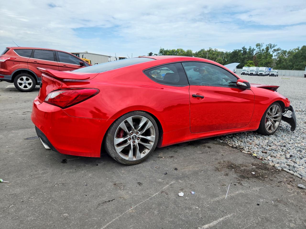 2011 Hyundai Genesis Coupe 3.8l R-spec Red vin: KMHHU6KH1BU060969