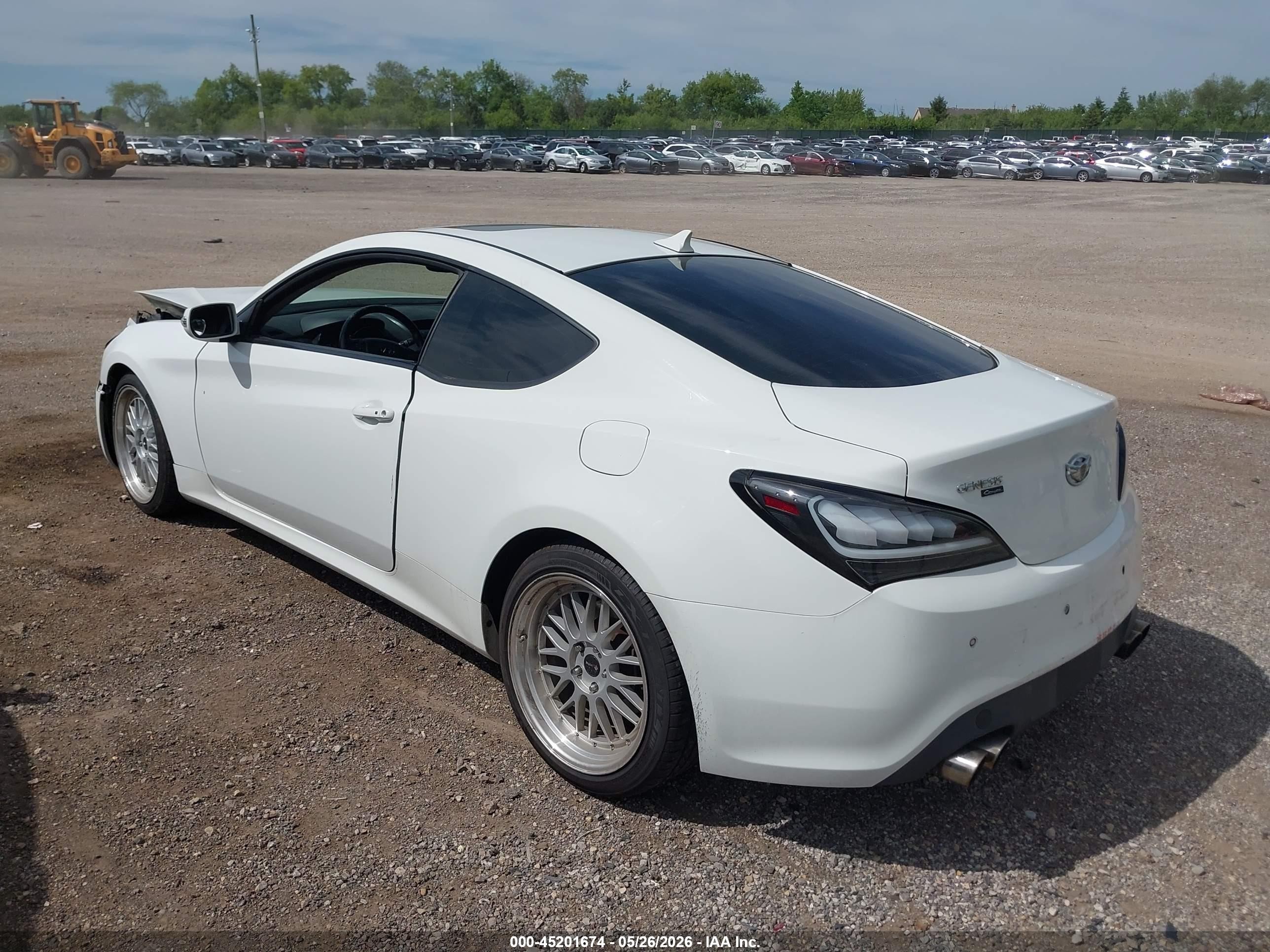 2012 Hyundai Genesis 3.8 Grand Touring White vin: KMHHU6KH1CU067101