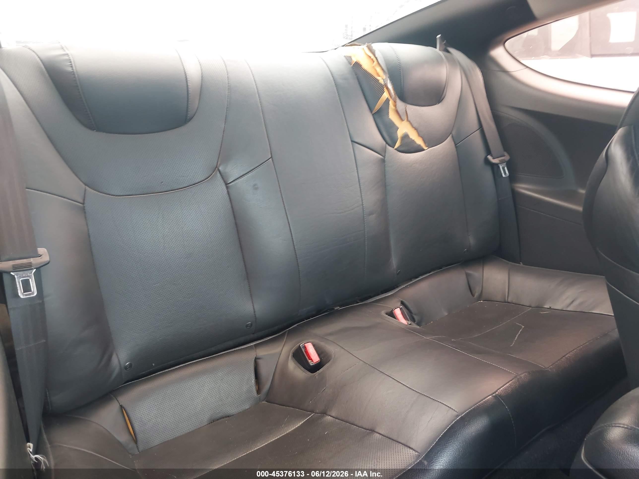 2010 Hyundai Genesis 3.8 Gray vin: KMHHU6KH2AU013495