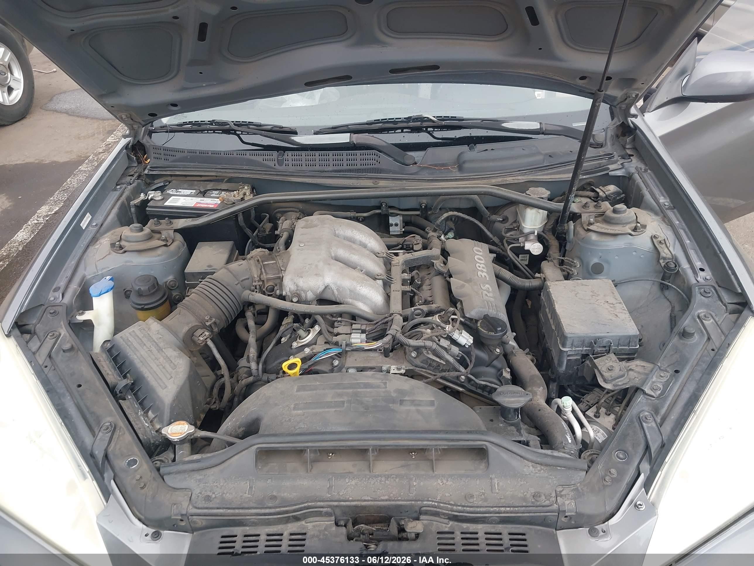 2010 Hyundai Genesis 3.8 Gray vin: KMHHU6KH2AU013495