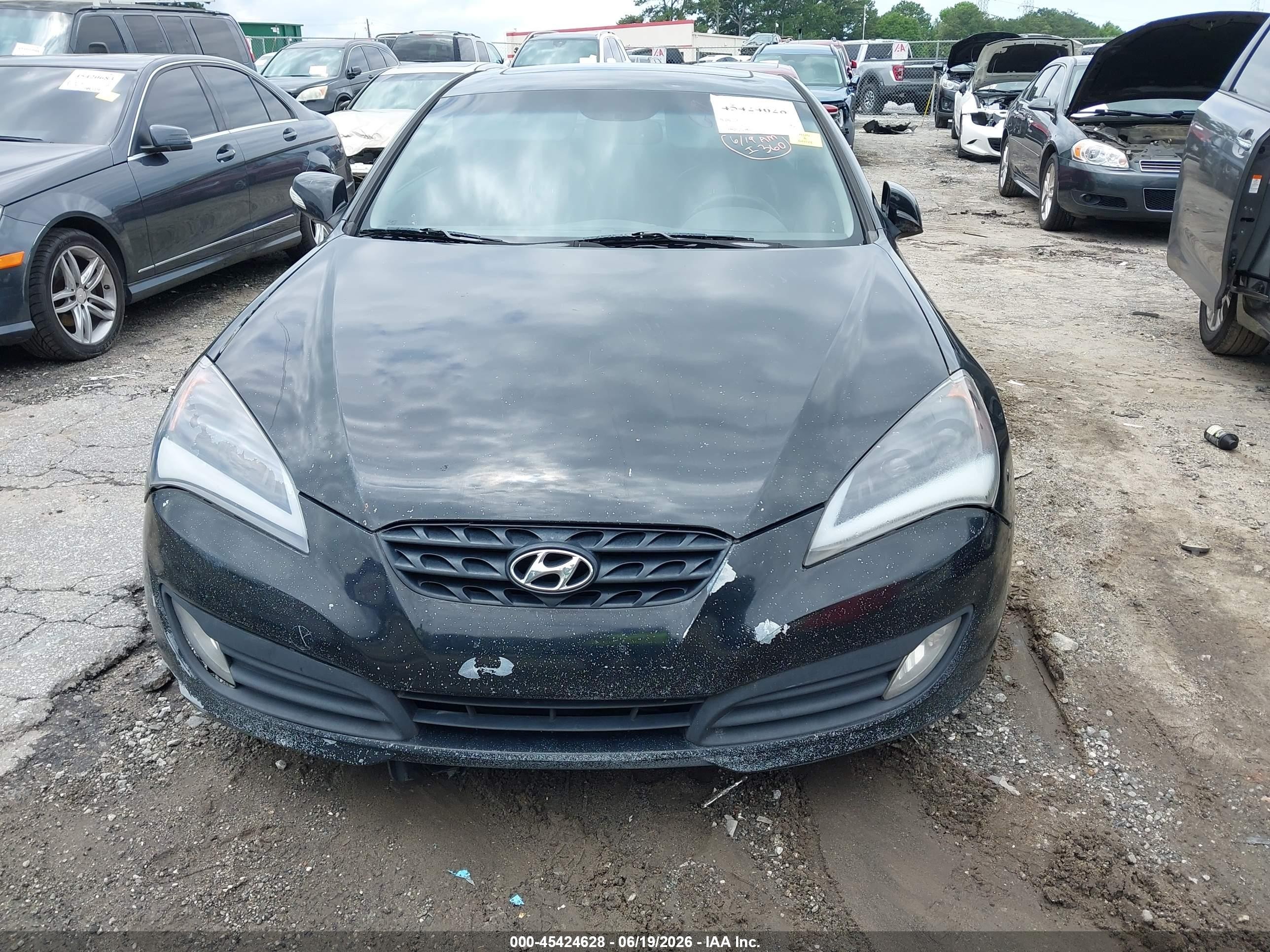 2010 Hyundai Genesis 3.8 Track Black vin: KMHHU6KH3AU027972