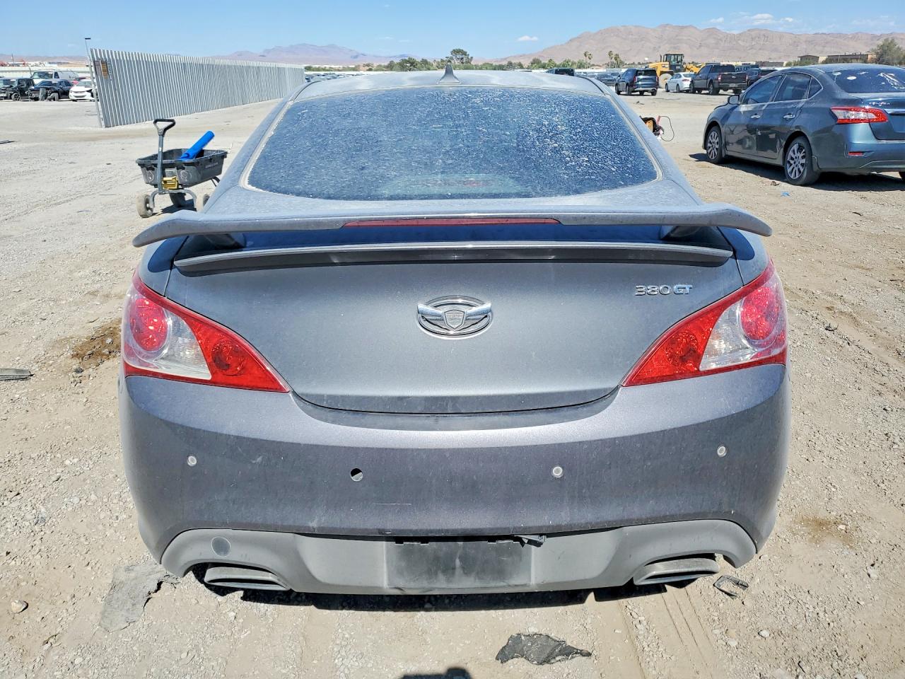 2012 Hyundai Genesis Coupe 3.8l Gray vin: KMHHU6KH3CU066578