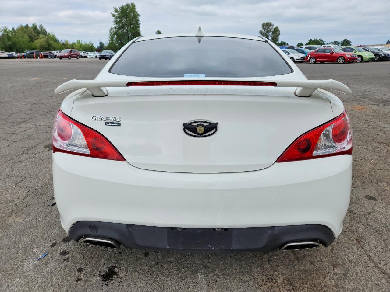 2011 Hyundai Genesis Coupe 3.8l White vin: KMHHU6KH4BU062215