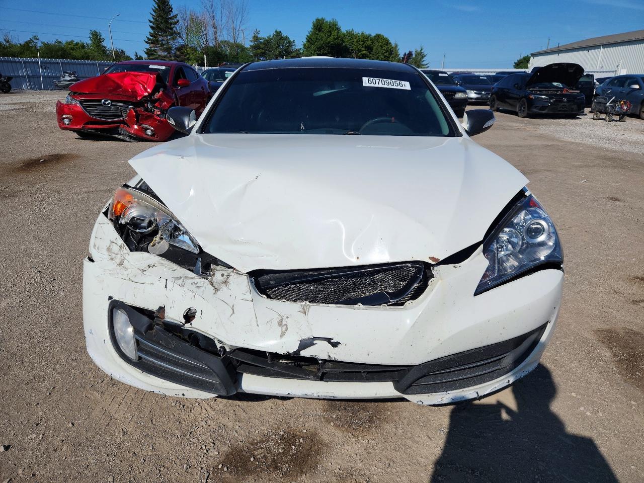 2010 Hyundai Genesis Coupe 3.8l White vin: KMHHU6KH5AU033272