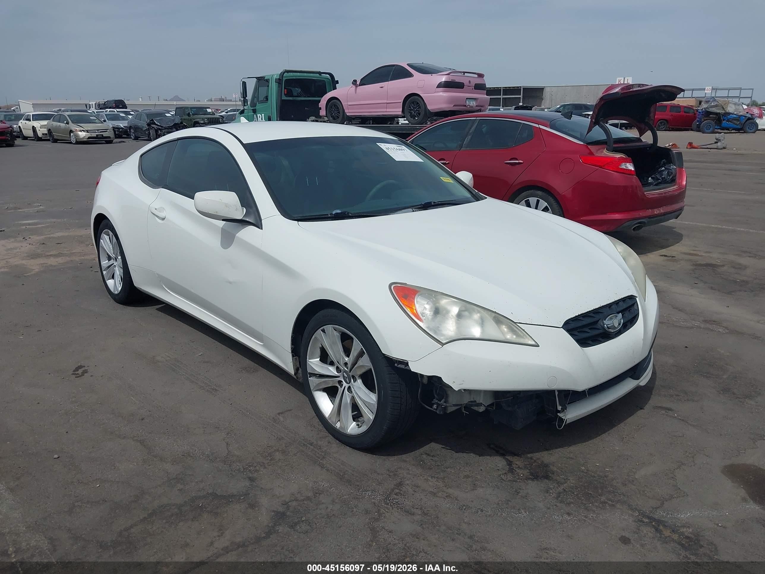 2010 Hyundai Genesis 3.8 White vin: KMHHU6KH5AU037998